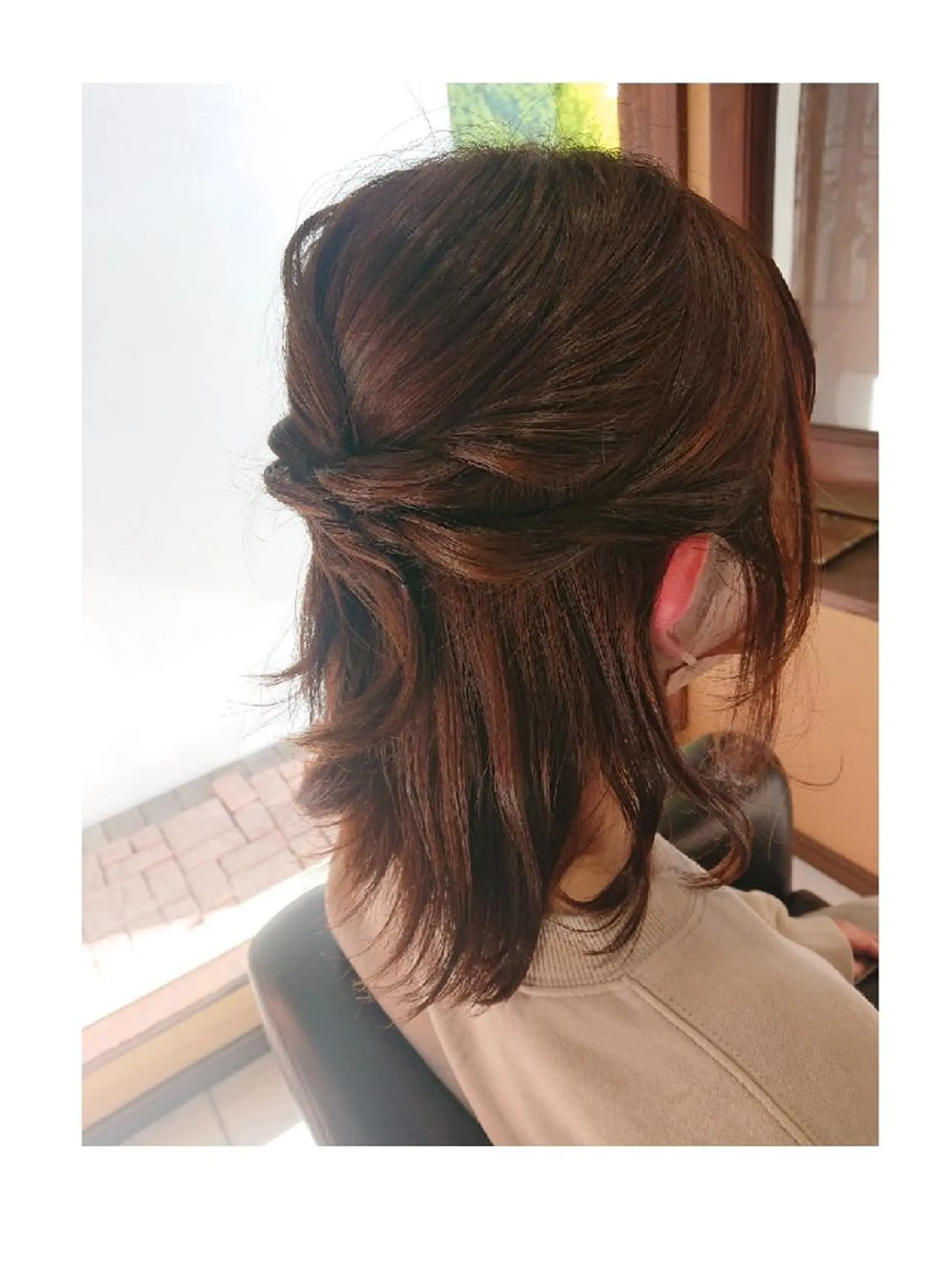 ミディアム 青山 早智子のヘアスタイル