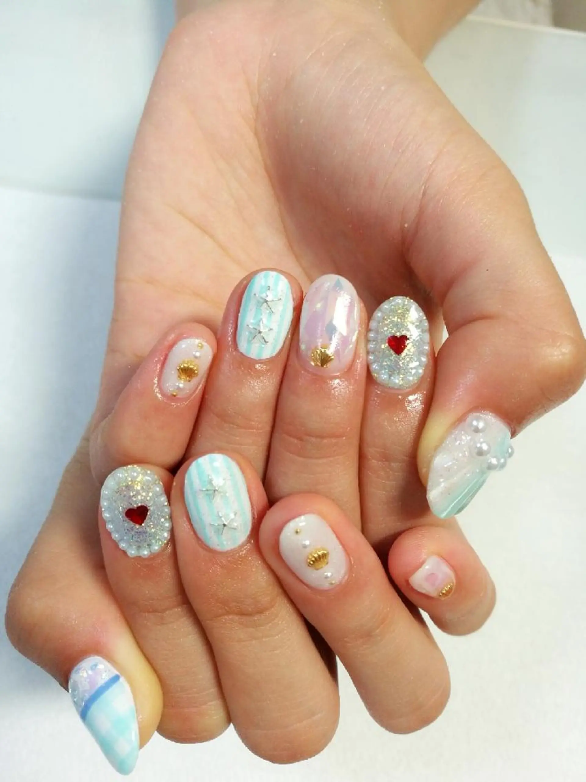 ネイル VIOLUS所属・VIOLUS 関目のネイルデザイン