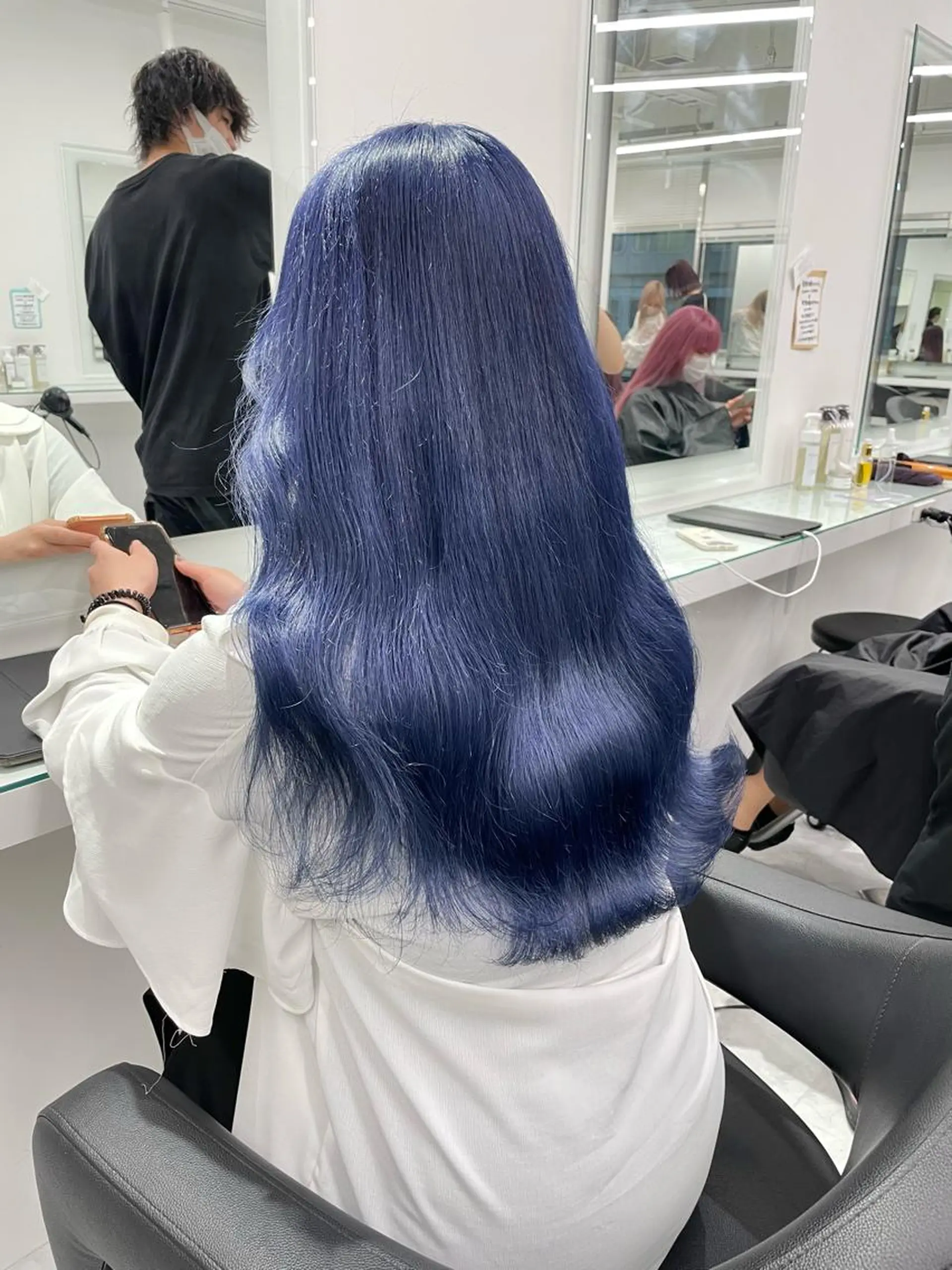 ロング カラー ヘアカラー トリートメント 🤍💕ブリーチカラ ーAyaka💕🤍のヘアスタイル