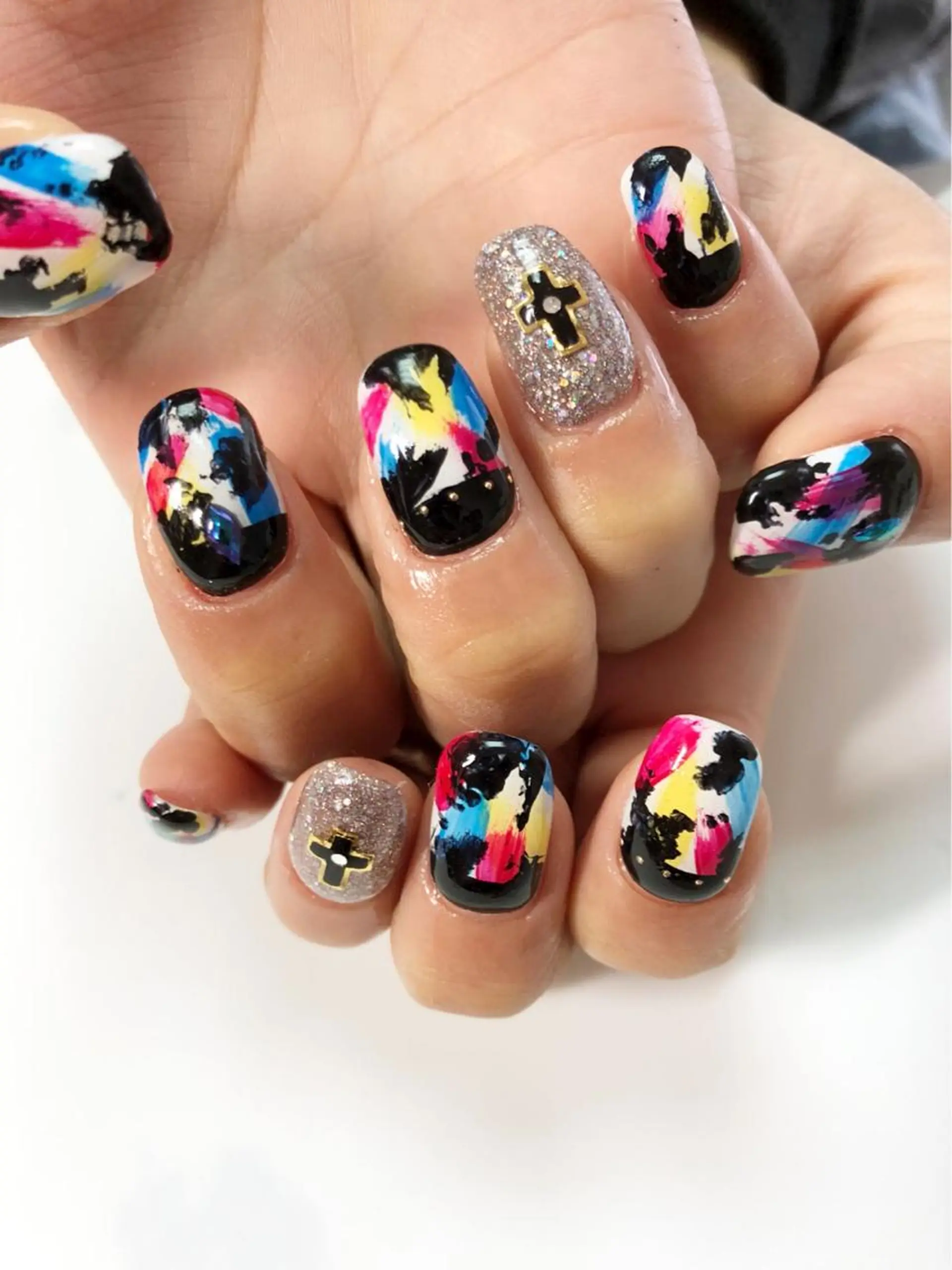 セミロング カラー ネイル ラメ(グリッター) ハンドネイル CITRAtotal beautyのネイルデザイン