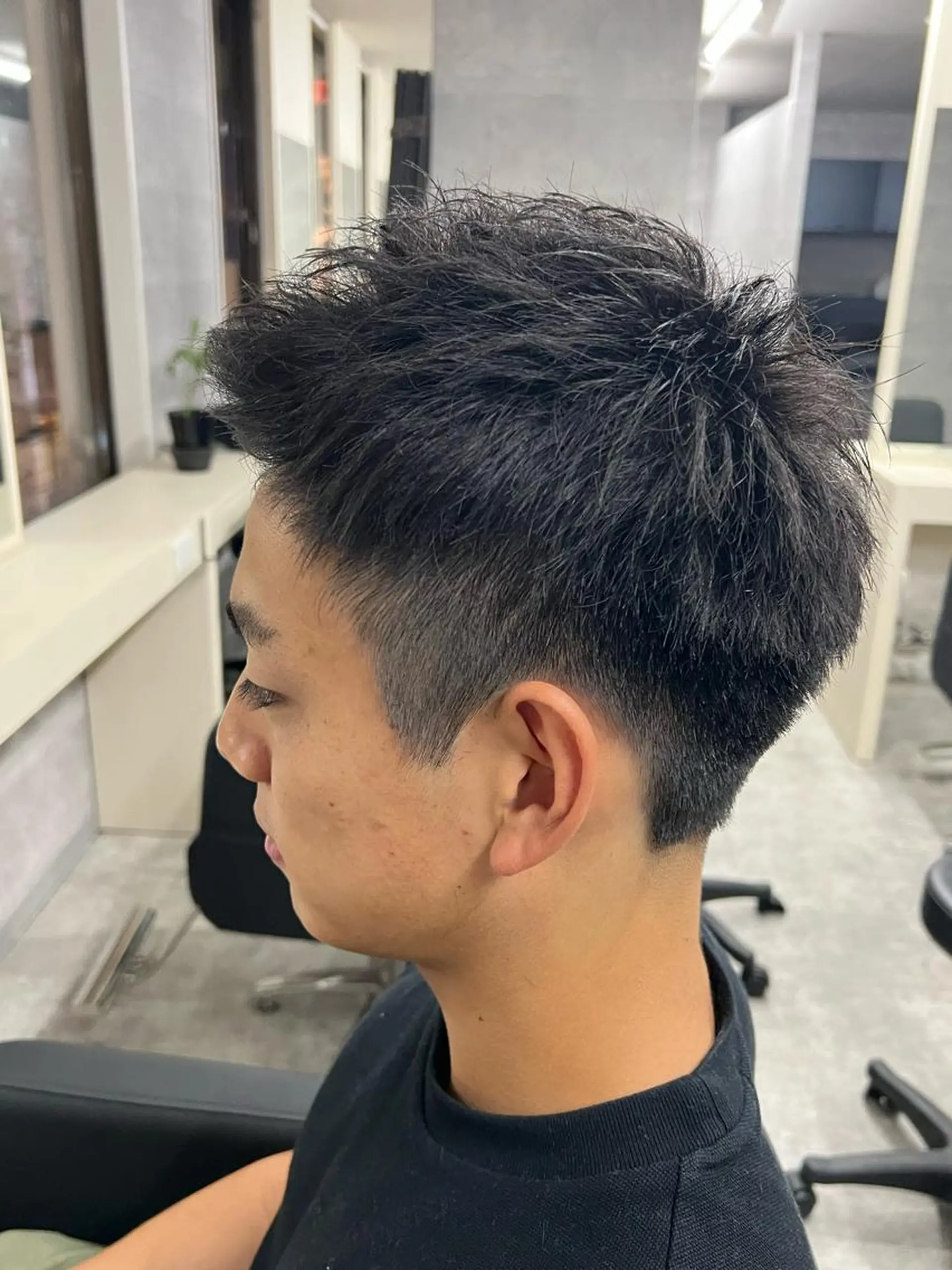 ショート メンズ ツーブロック 刈り上げ 高階 晃一 /レイヤーカットのヘアスタイル