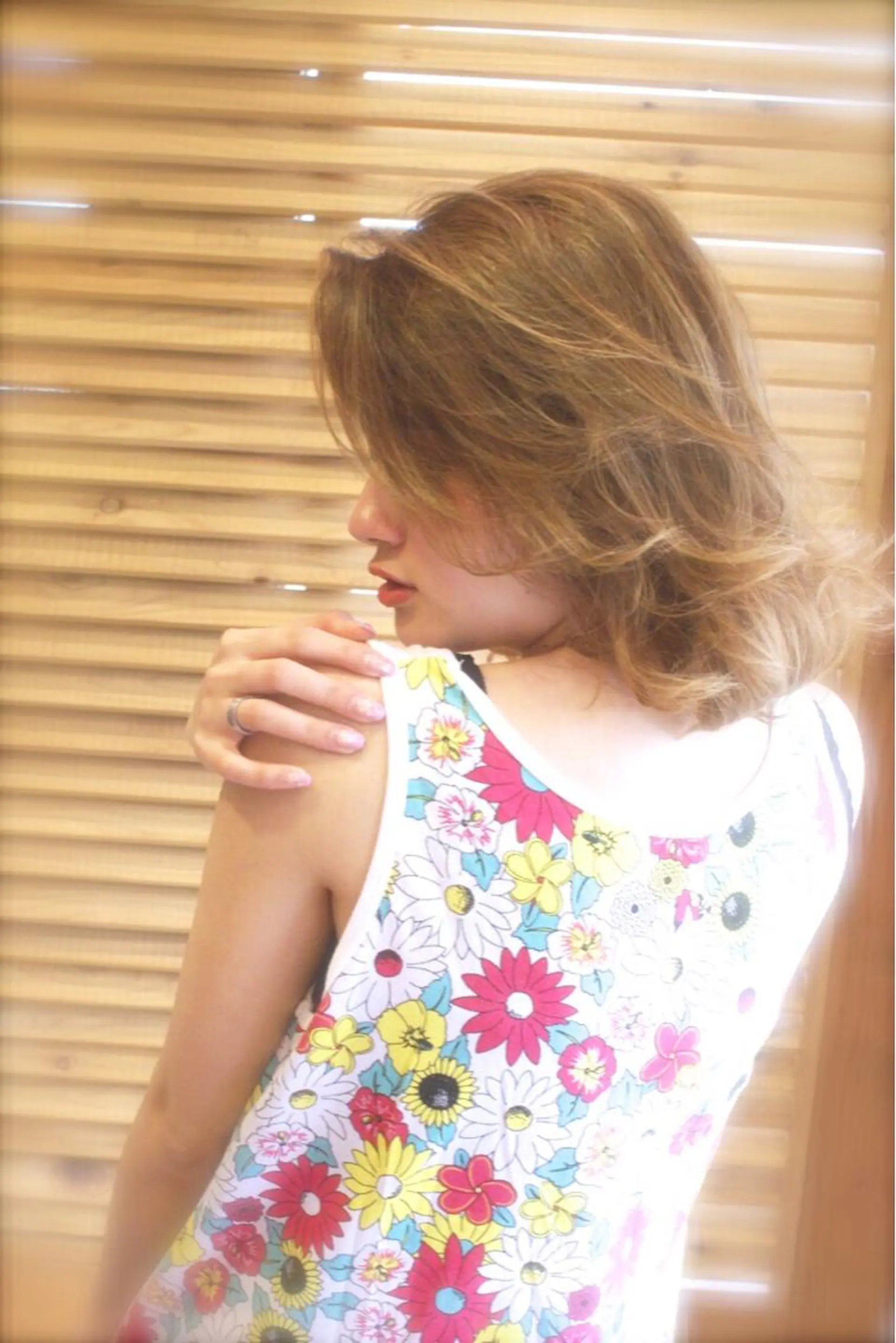 ミディアム カラー みうら ミウラのヘアスタイル