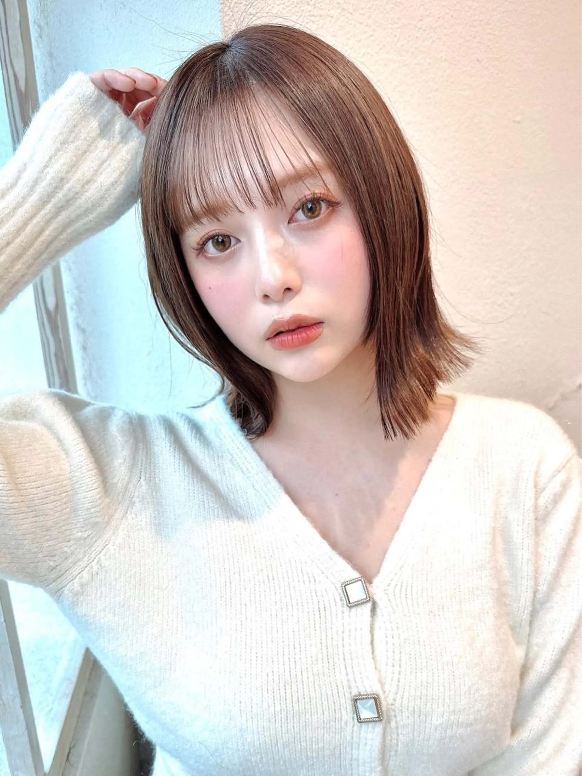 ミディアム 切りっぱなしボブ ショートボブ ボブ くびれヘア 顔周りカット 市原 大翼のヘアスタイル