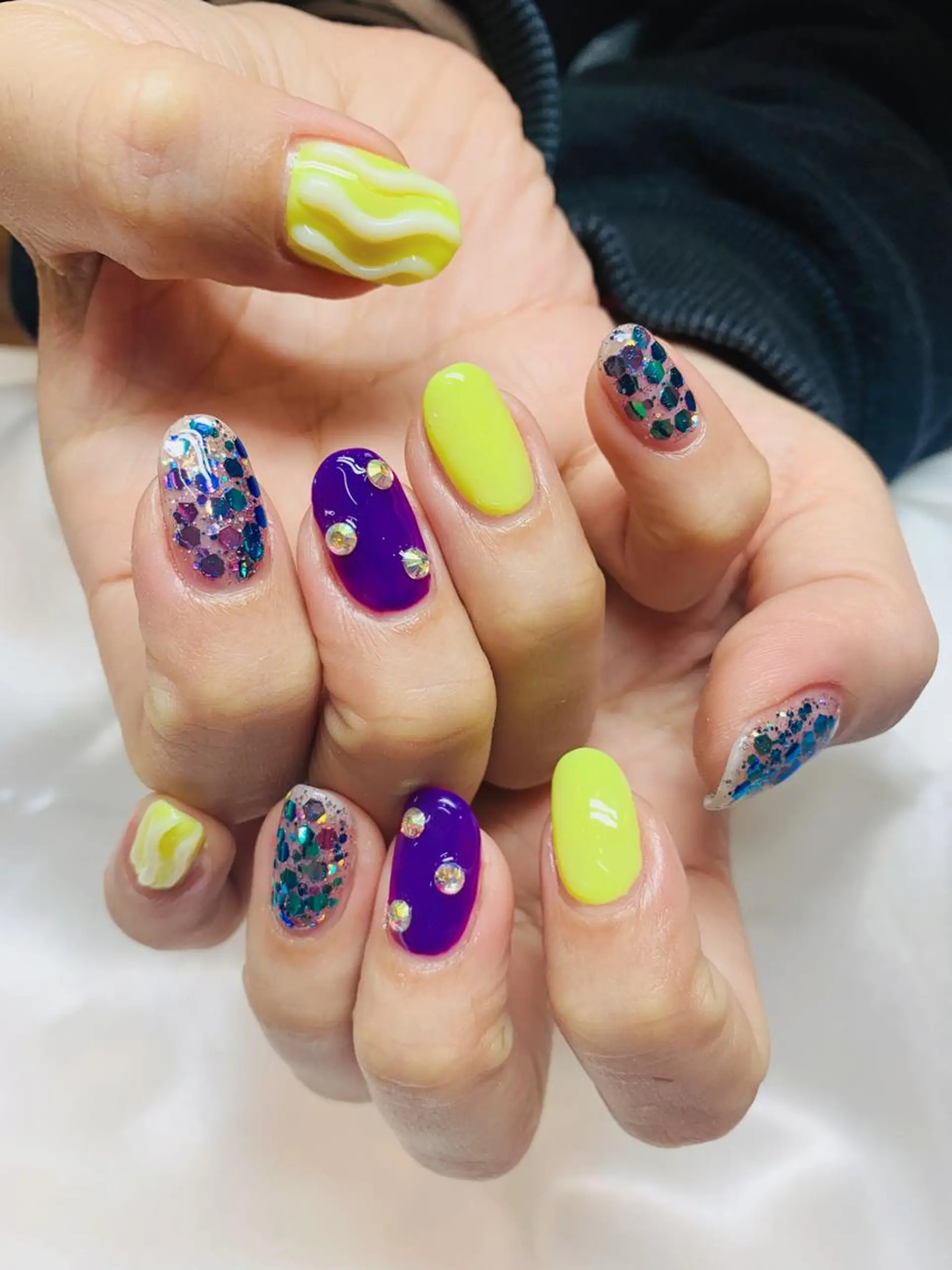 ネイル Ui_Amor (パラジェル)のネイルデザイン