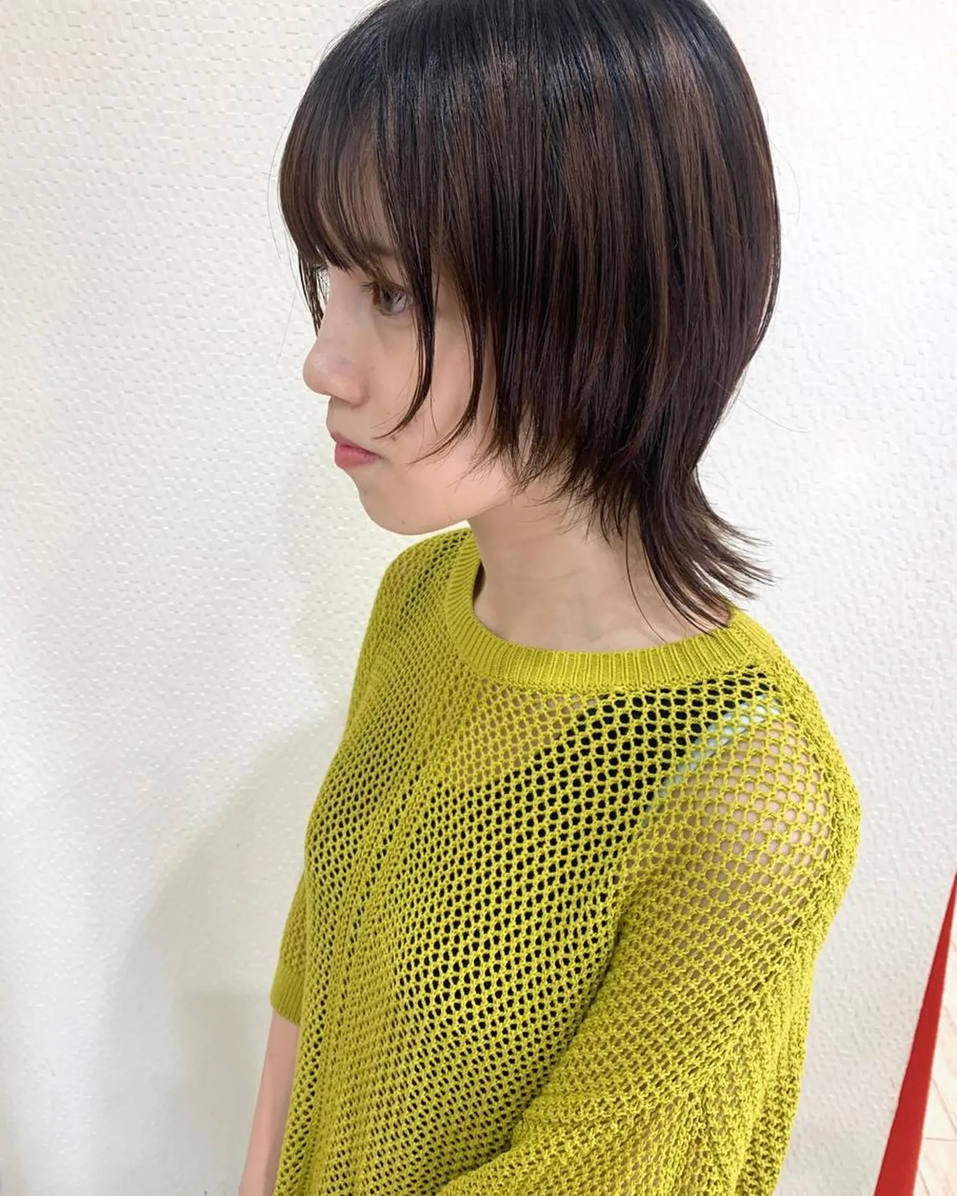 ショート くびれヘア ウルフカット 今村公介 ブリーチ特化、派手髪のヘアスタイル