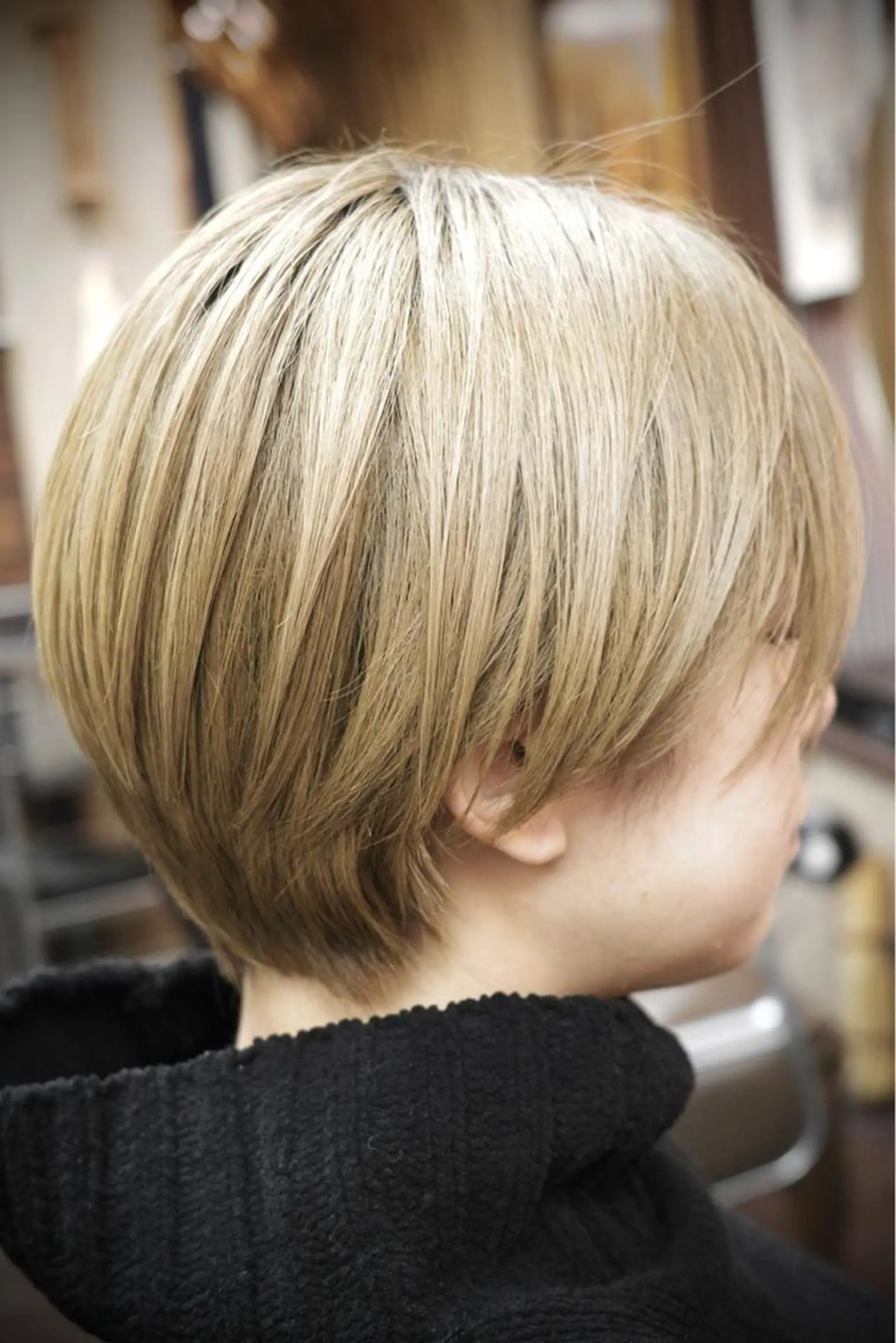 ショート ハイライト 髪質改善 韓国風ヘア レイヤーカット ショートヘア Koichi Satoのヘアスタイル