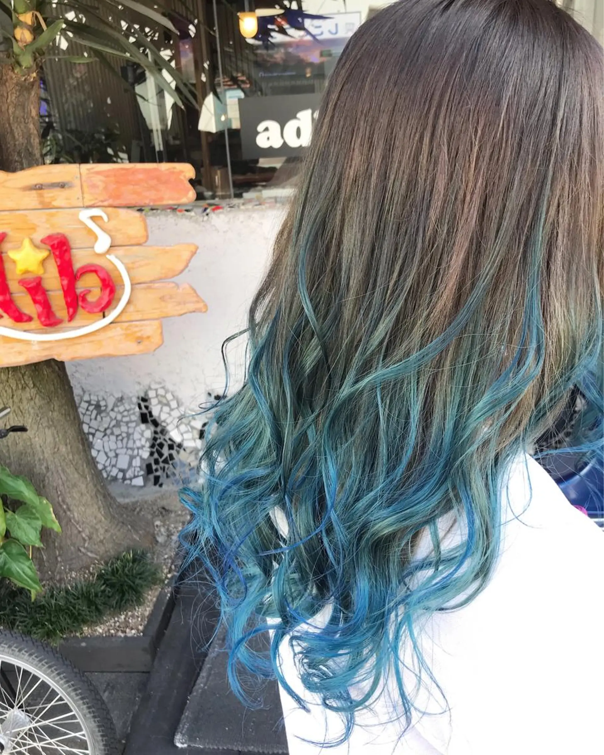 ロング ヘアカラー トリートメント 玉木 育実のヘアスタイル