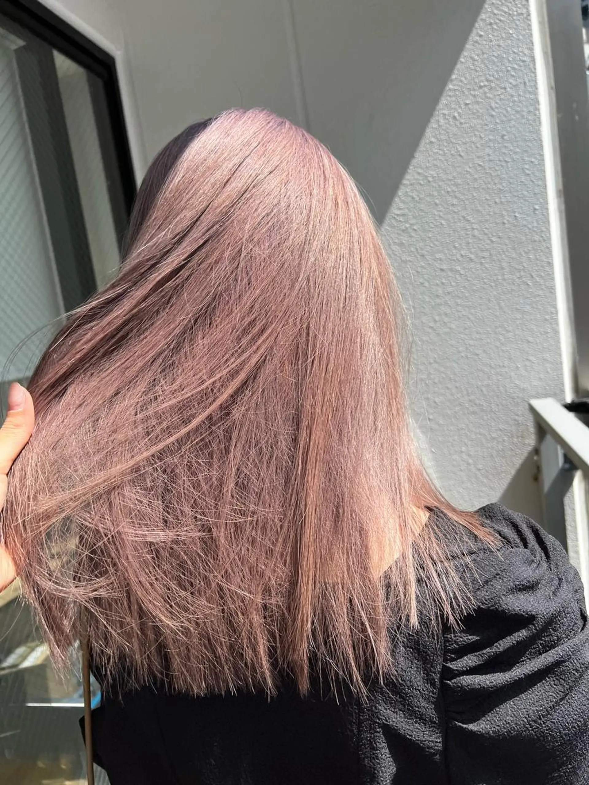 ロング カラー ヘアアレンジ ピンクカラー カット ヘアカラー トリートメント 韓国🤍ワンホンヘア みかん🇨🇳のヘアスタイル