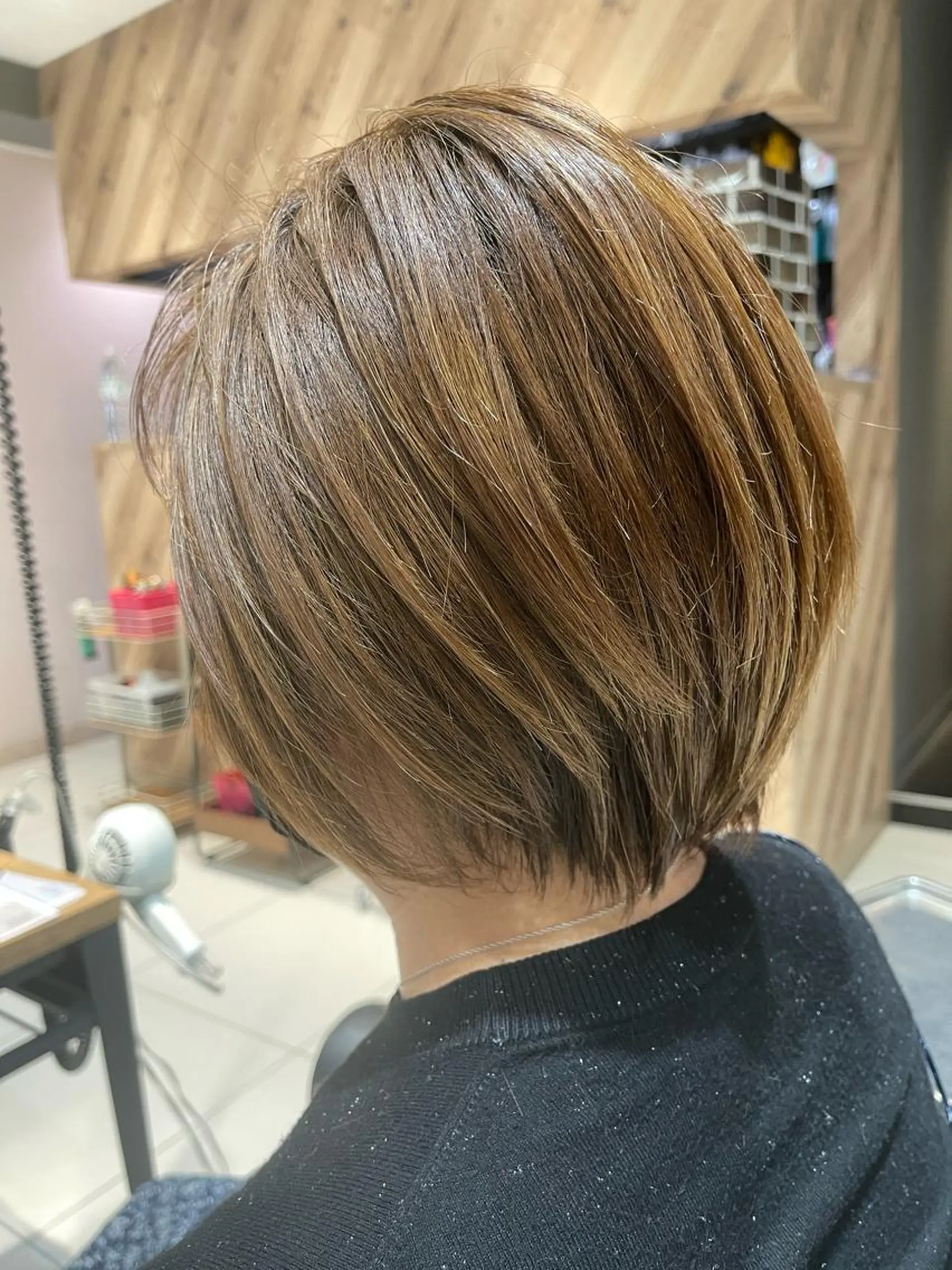 ショート ムラカミ .のヘアスタイル