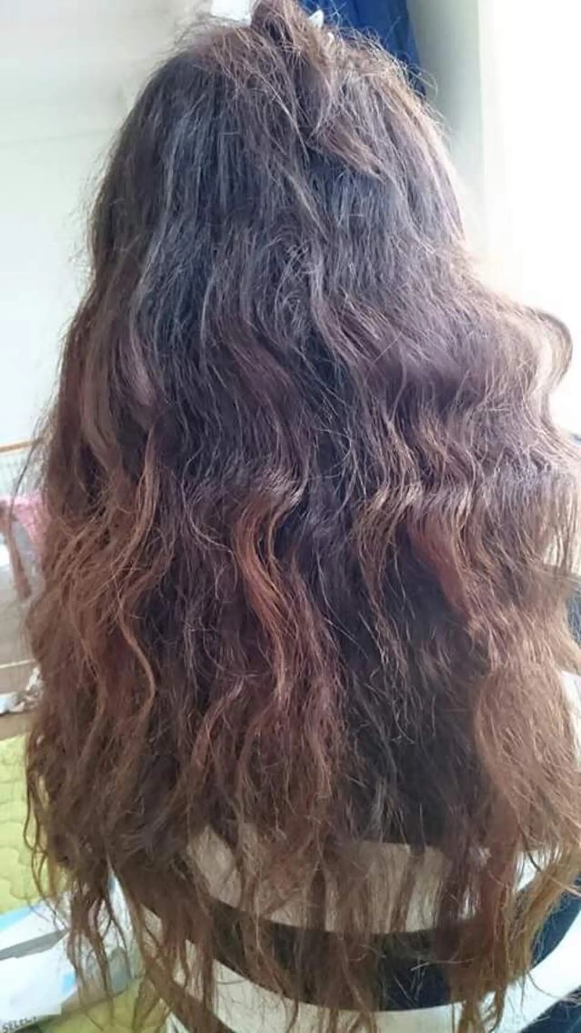 セミロング カラー パーマ 髪質改善・修復 成瀬由賀里のヘアスタイル