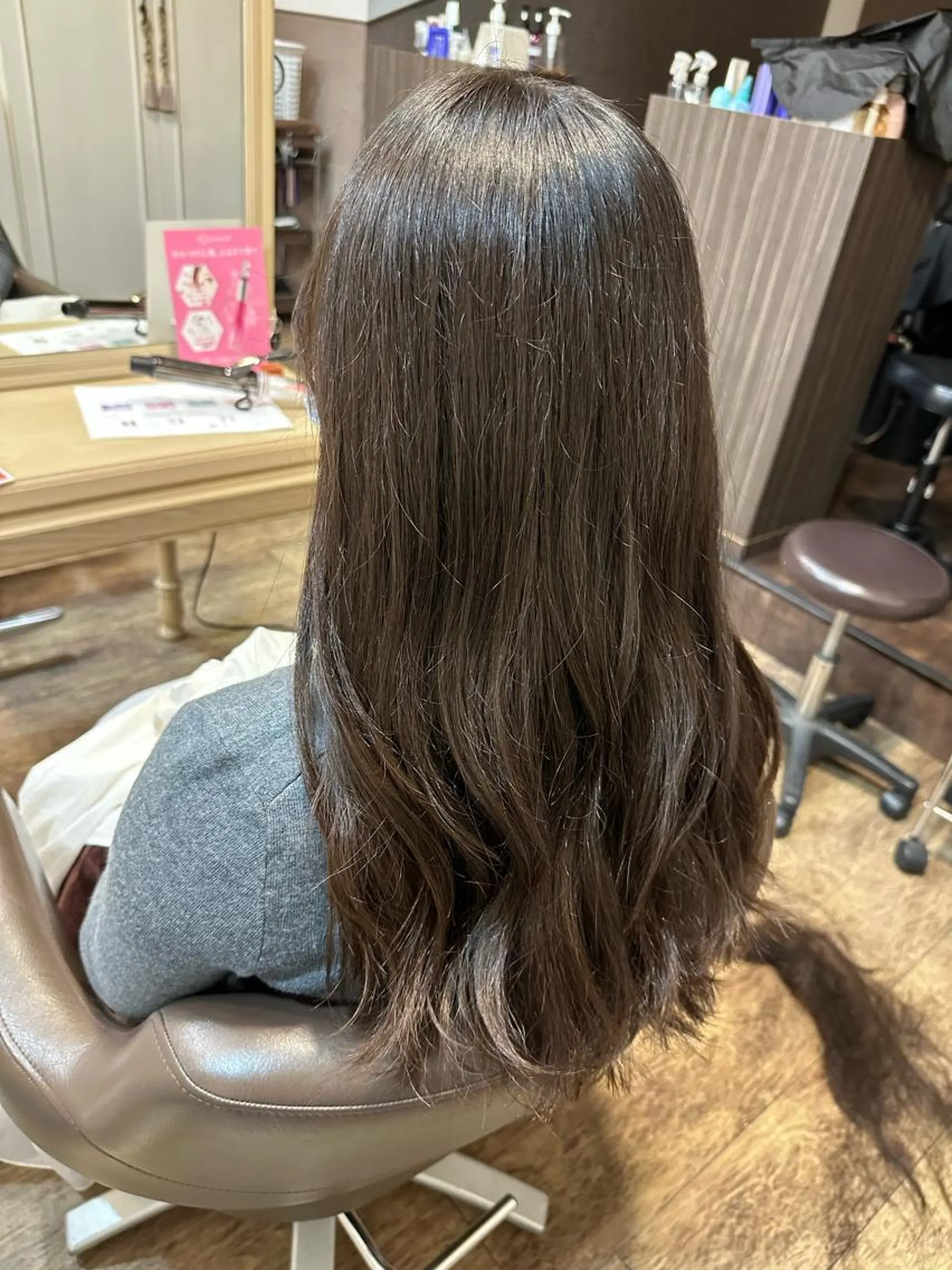 ロング レイヤーカット 杉田 花乃のヘアスタイル