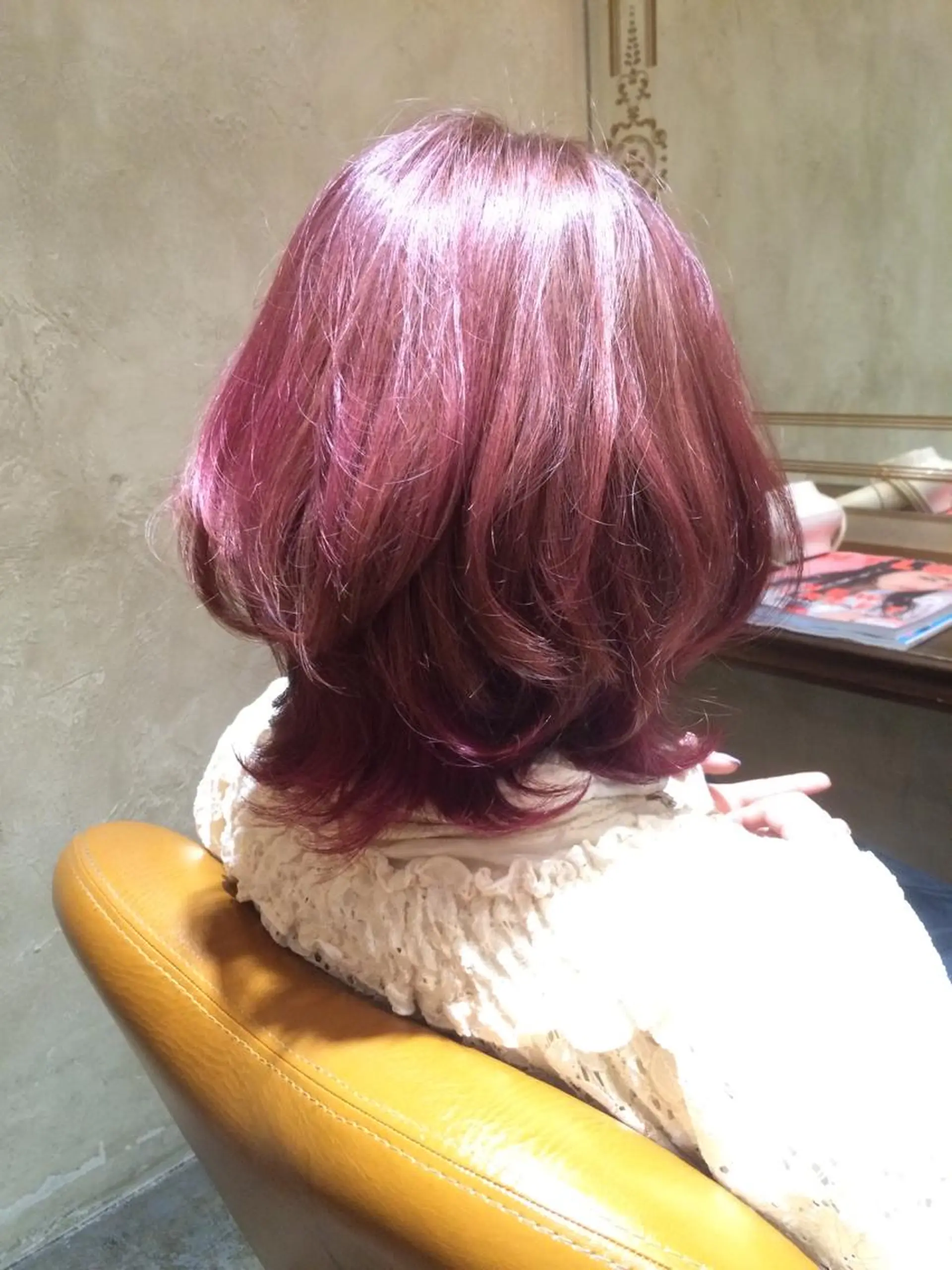 ショート カラー パーマ ヘアアレンジ メンズ キッズ ネイル マツエク・マツパ ダブルカラー ピンクカラー カラーマツエク ピンク サロンドミルク 原宿のヘアスタイル