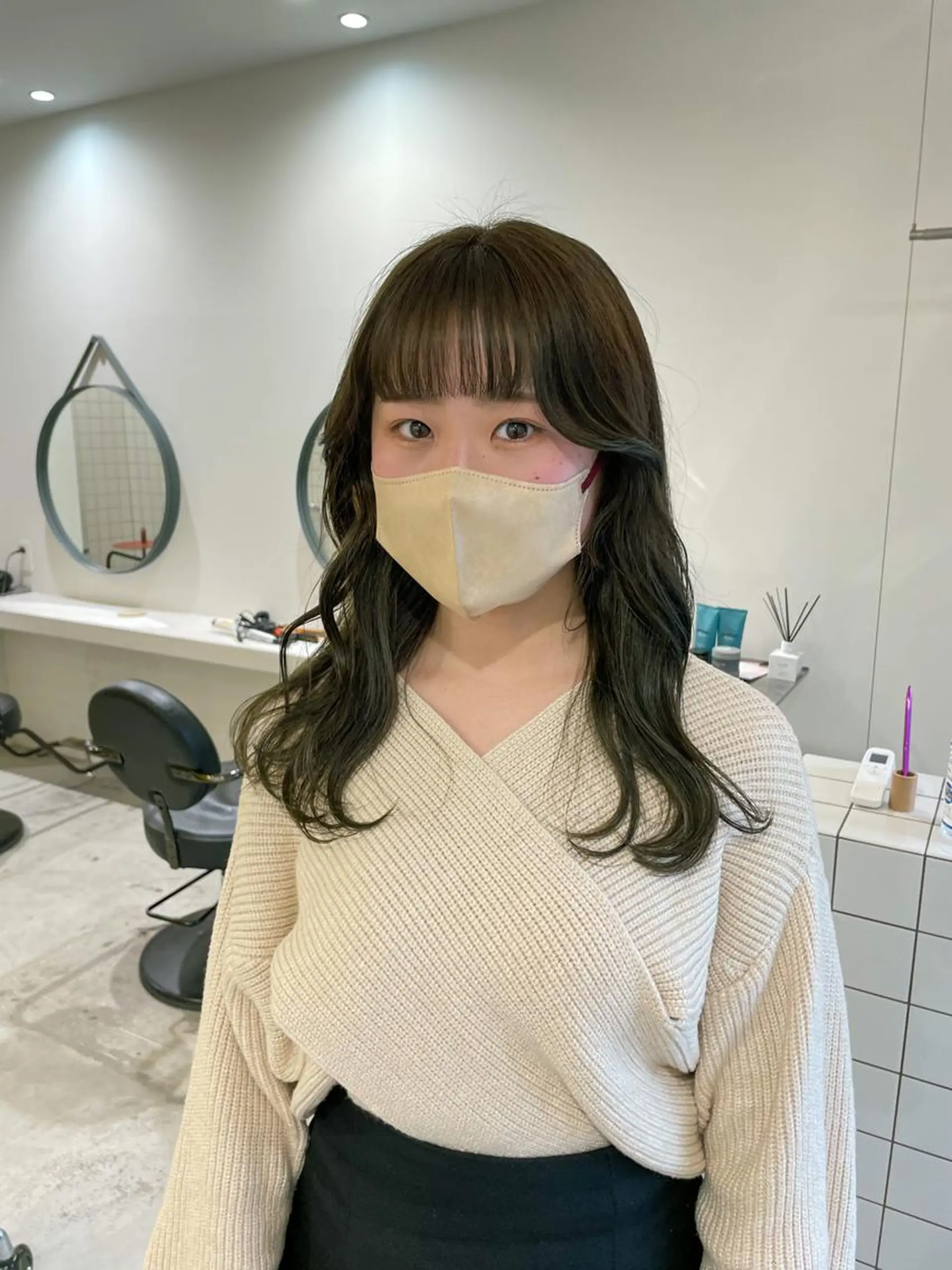 ミディアム カラー 韓国風ヘア Koto🌿 ブリーチなしカラーのヘアスタイル