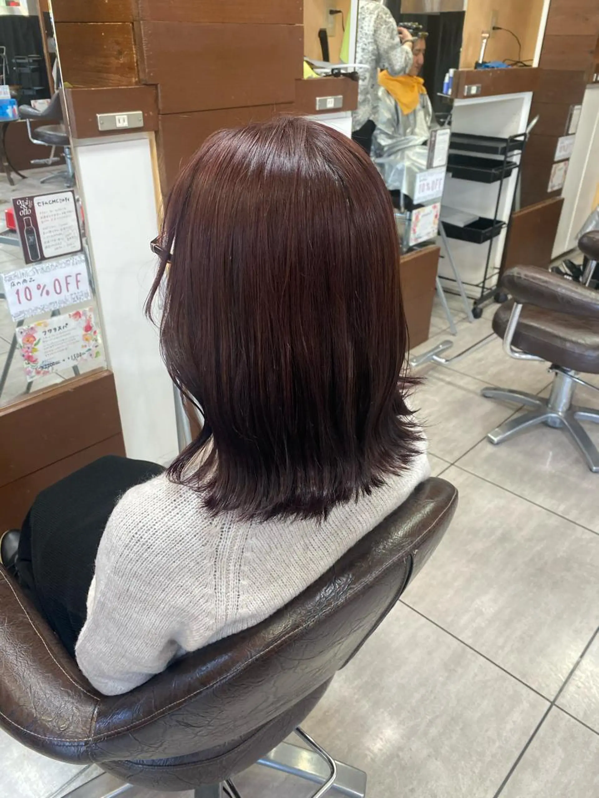 ミディアム カラー ヘアアレンジ ヘアカラー トリートメント HAIRSALONLOOP所属・川上 麻梨阿のヘアスタイル