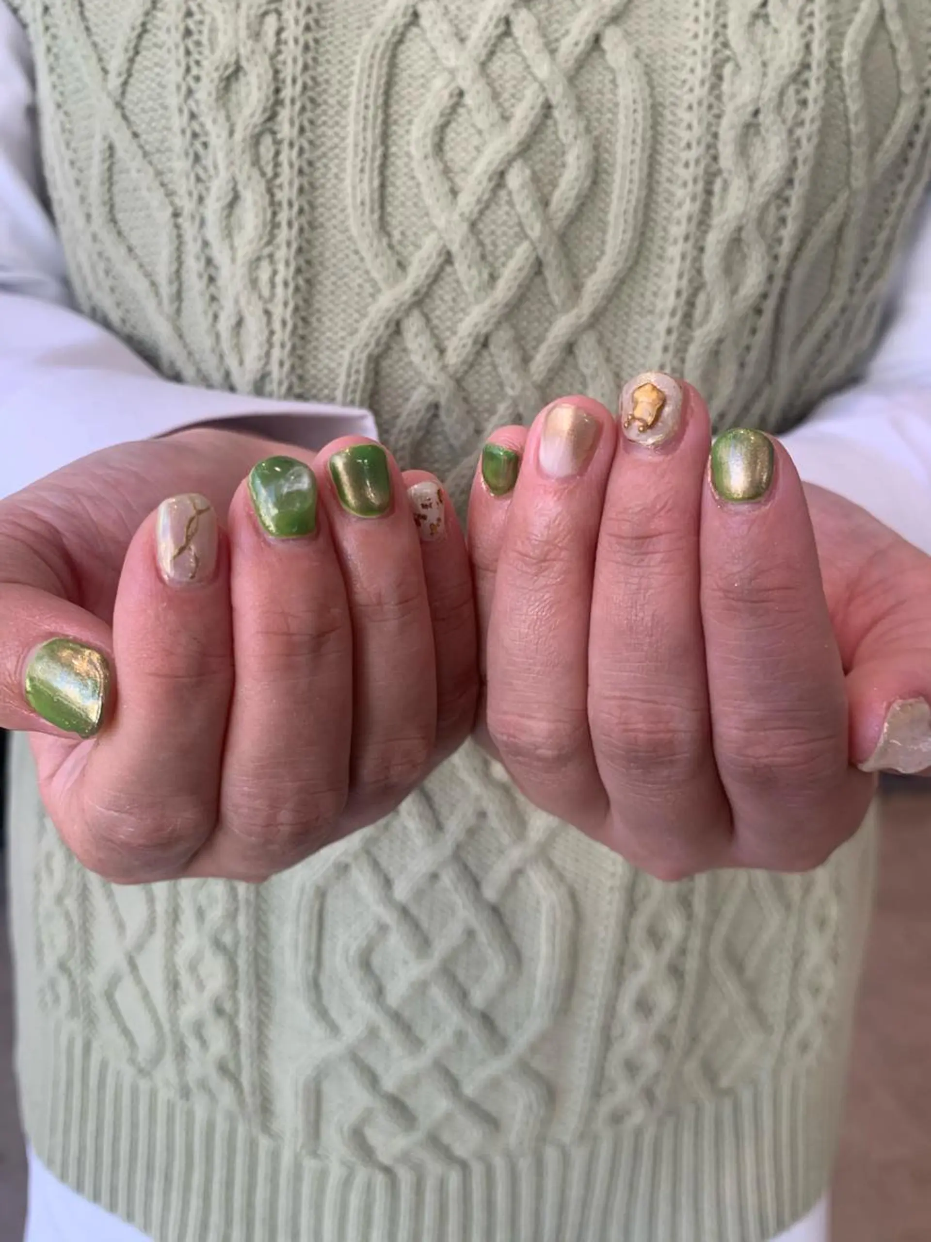 ネイル RISAKO 艶髪モテヘア🎀府中のヘアスタイル