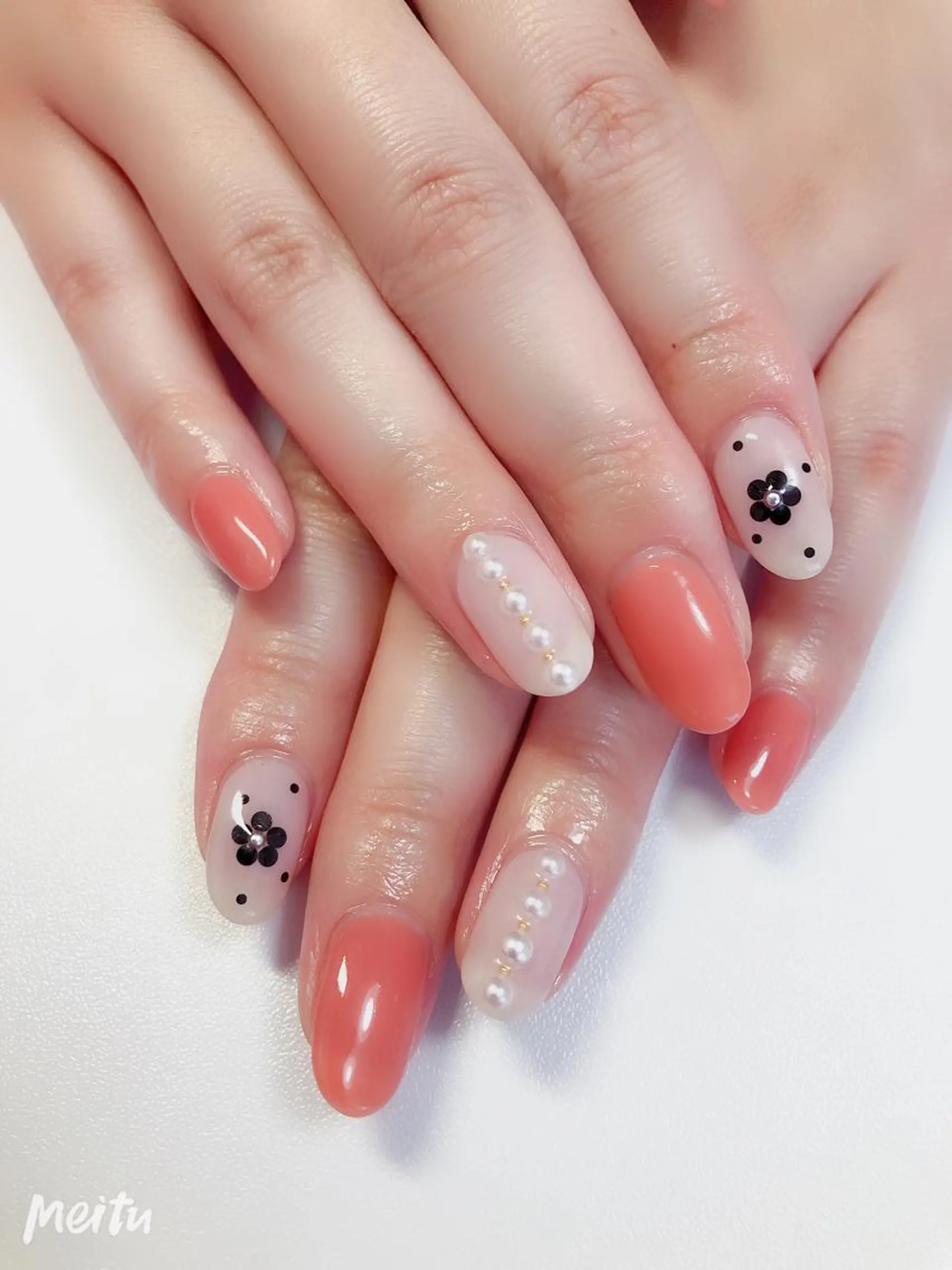 ネイル ハンドネイル BeautyNail eyelashのネイルデザイン