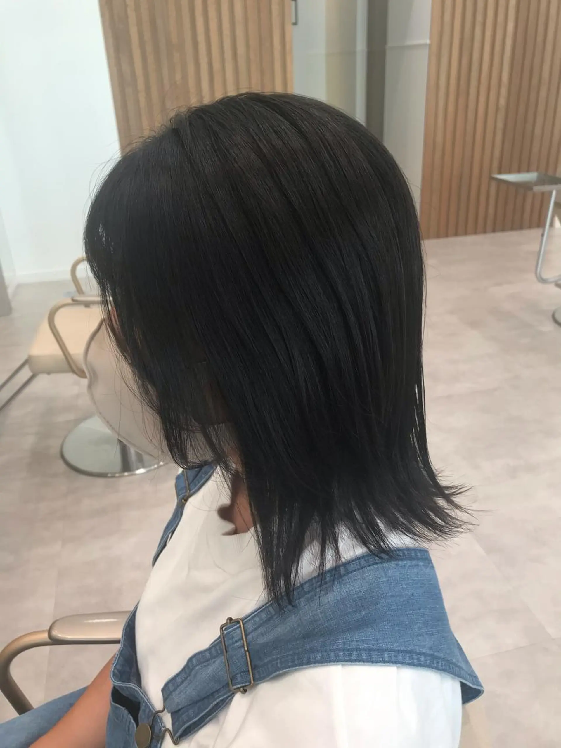 ミディアム 木野田 萌のヘアスタイル