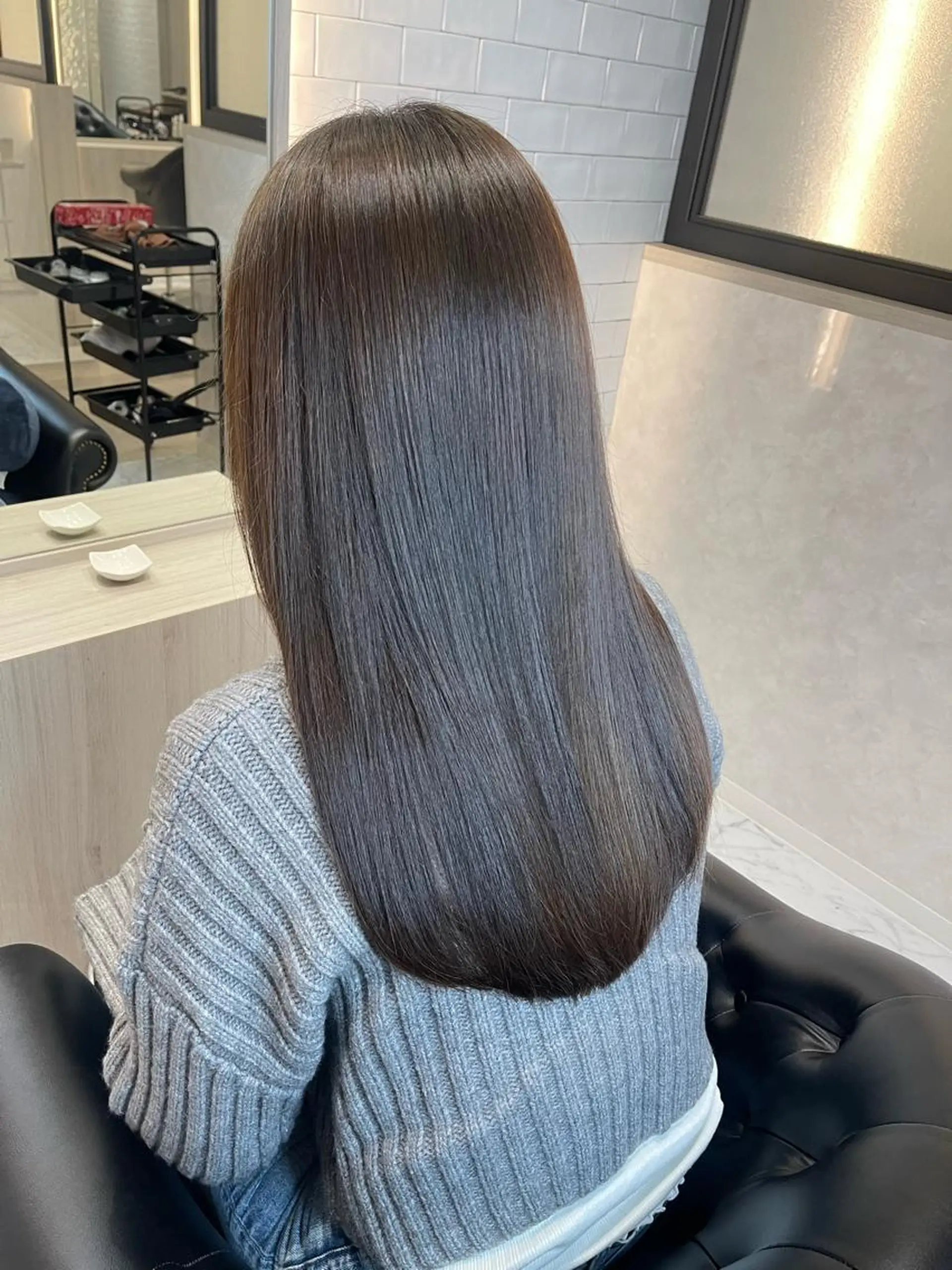 ロング カラー カット ヘアカラー トリートメント emi/髪質改善/ 韓国風/艶カラーのヘアスタイル