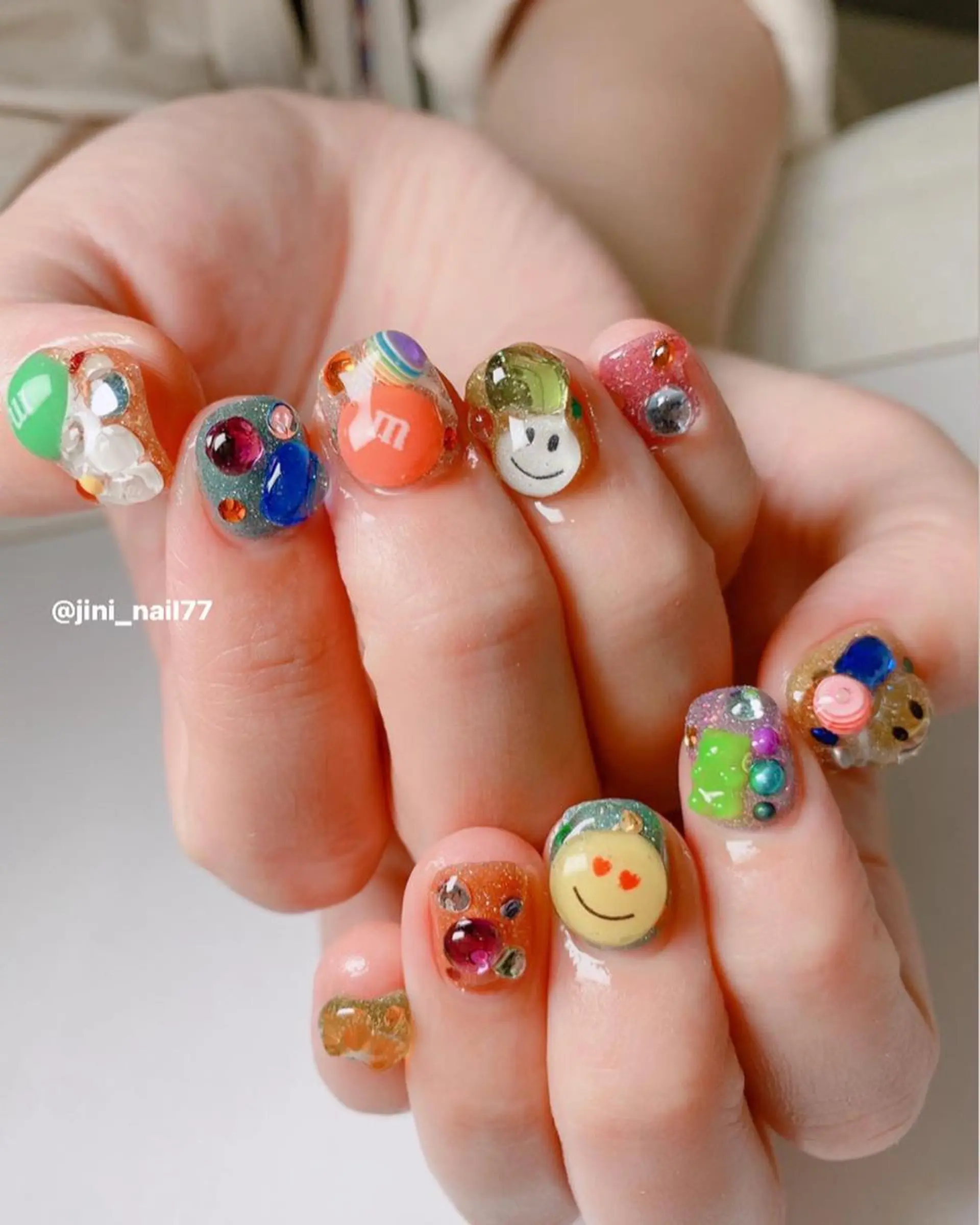 ネイル ジニ ネイルのネイルデザイン