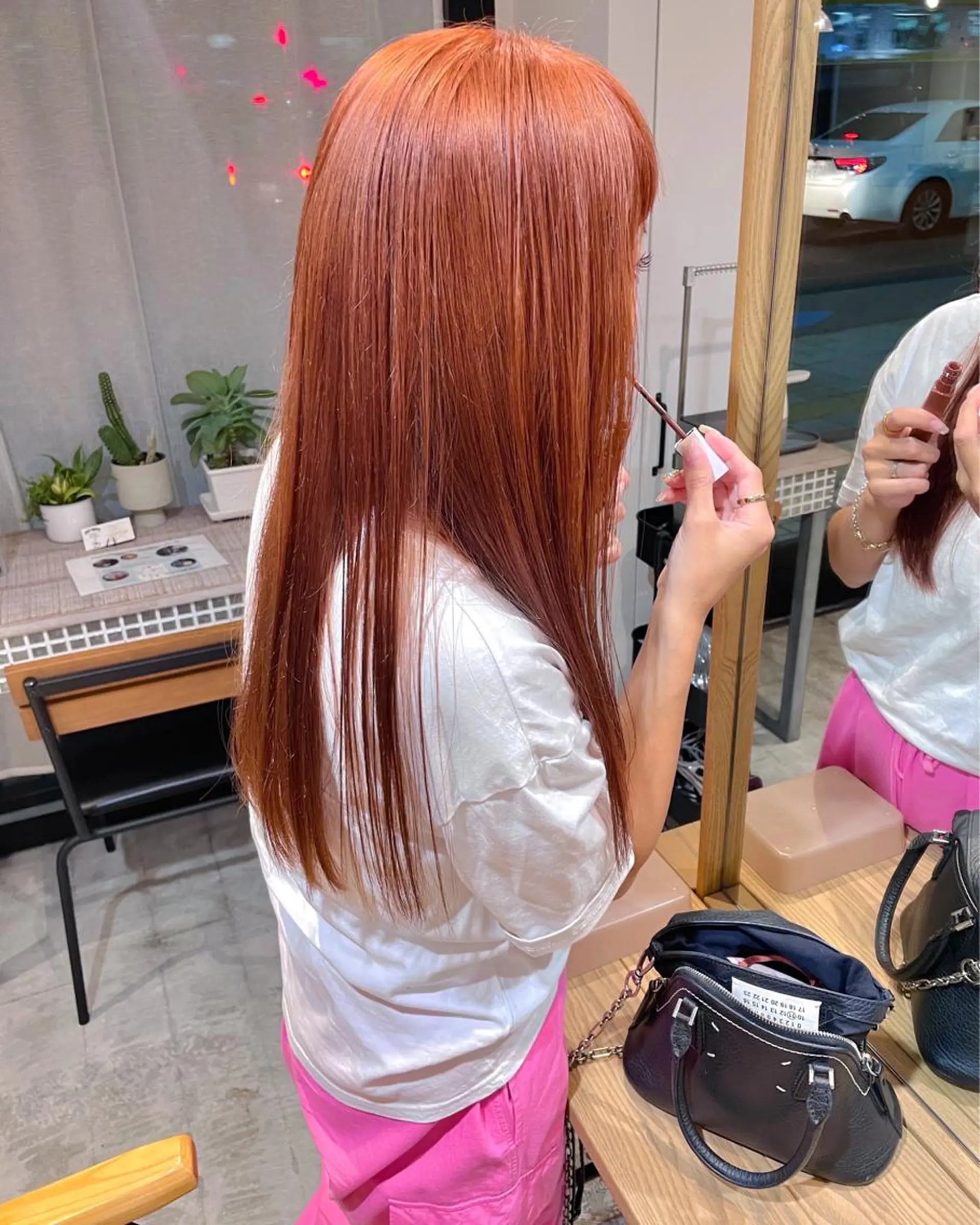 ロング カラー ZOA classic hair所属・東 みのりのヘアスタイル