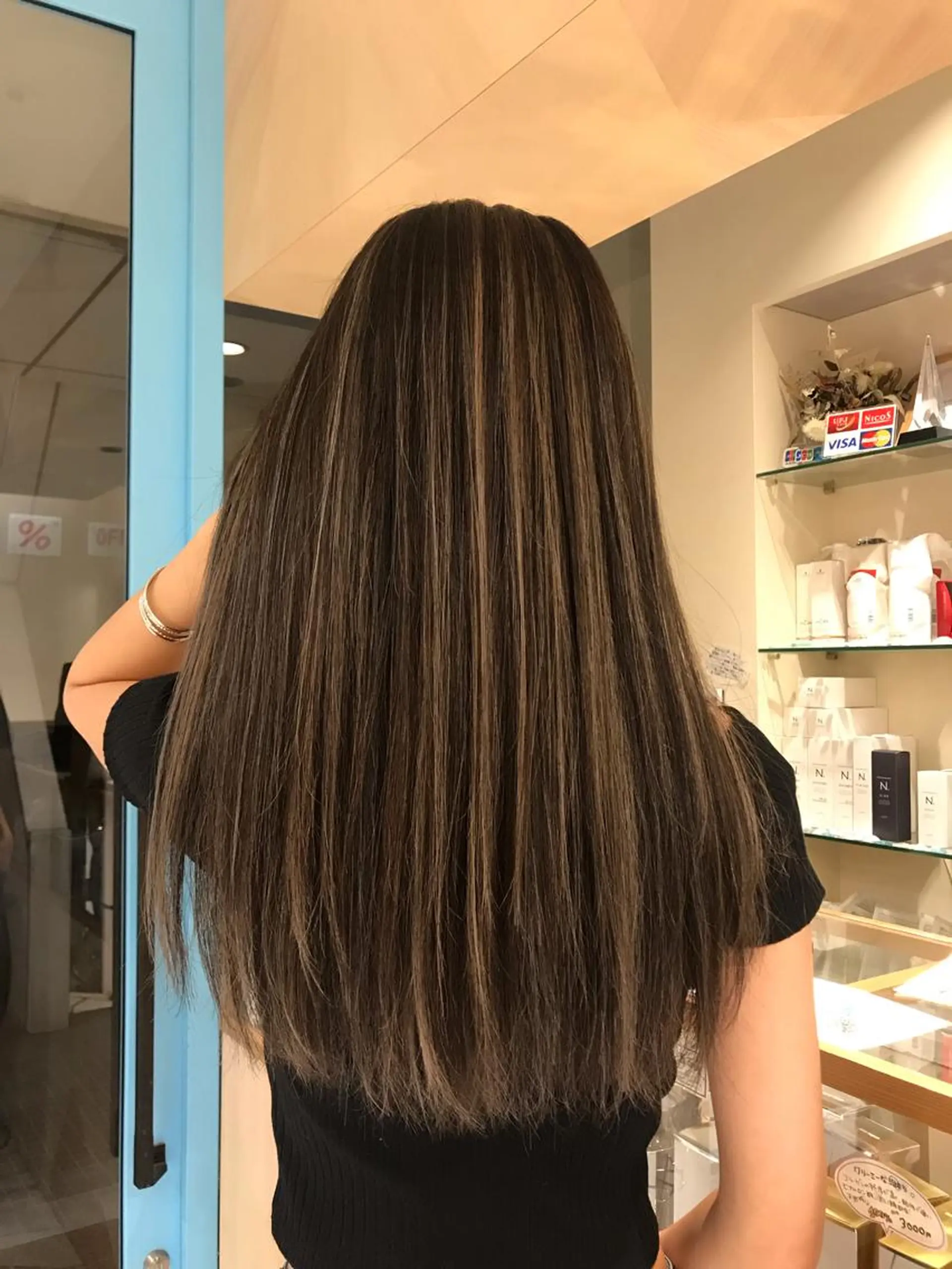 ロング カラー ハイライトカラー ハイライト 三代 ゆりあのヘアスタイル