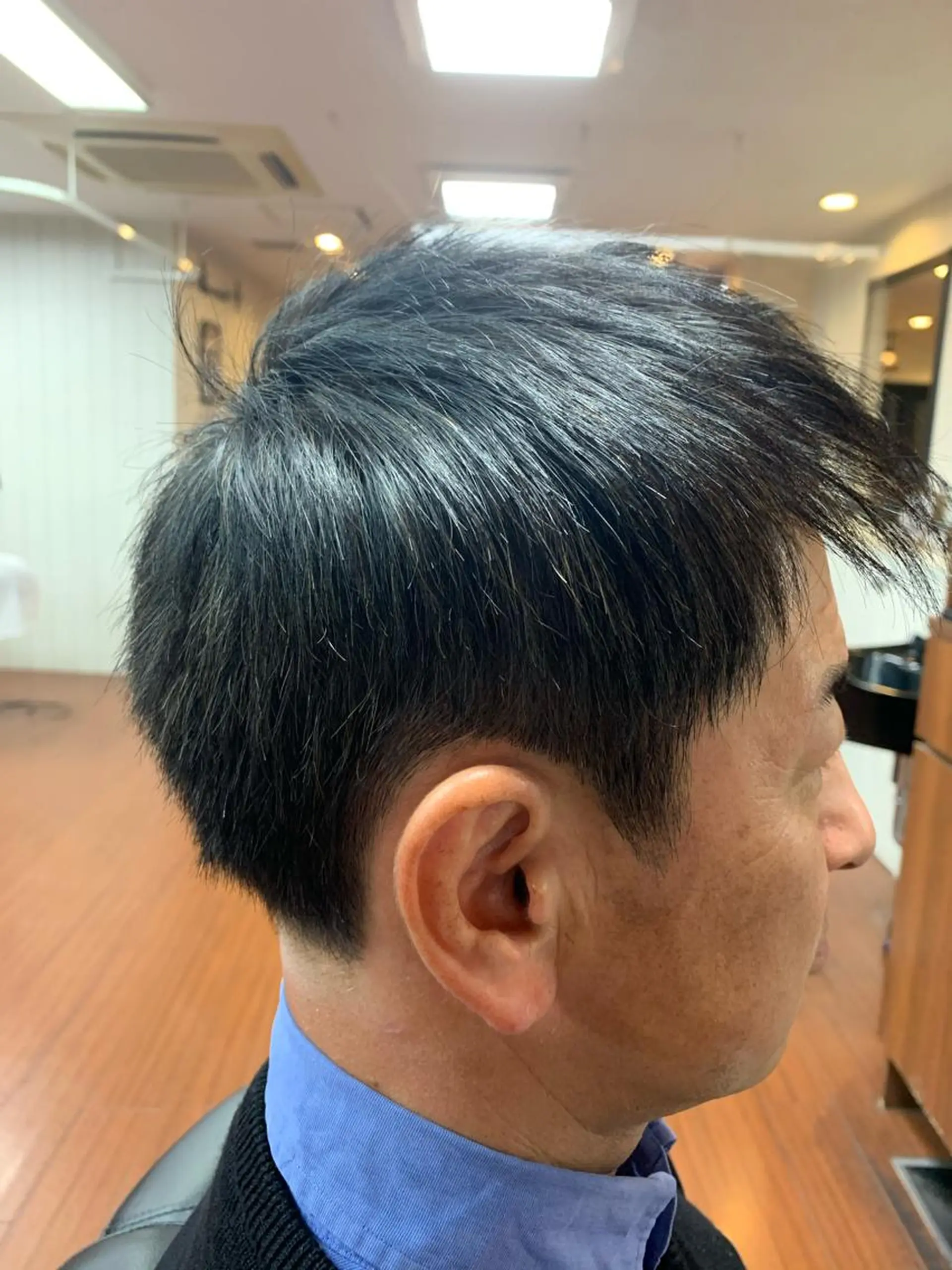 ショート 関田 周人のヘアスタイル