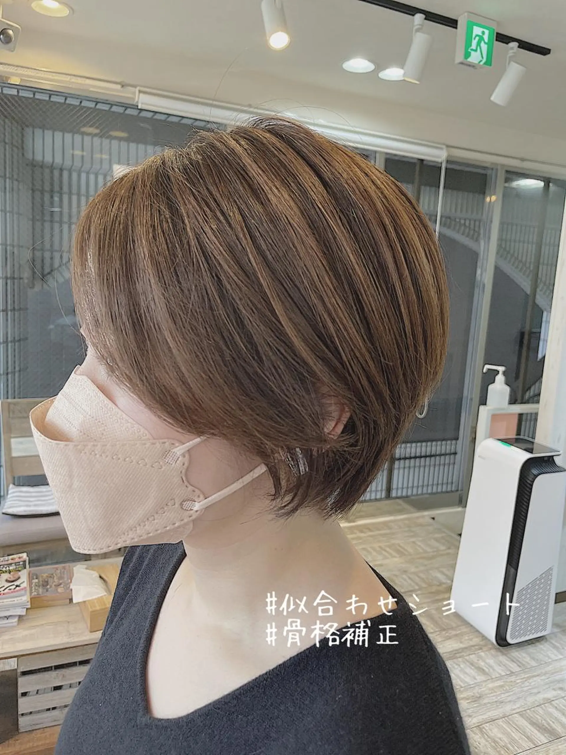 ショート カラー アッシュ ベージュカラー ブルーカラー ブルーグレー ブルーグレージュ 桜木町/西山竜一 /大人可愛い×美髪のヘアスタイル