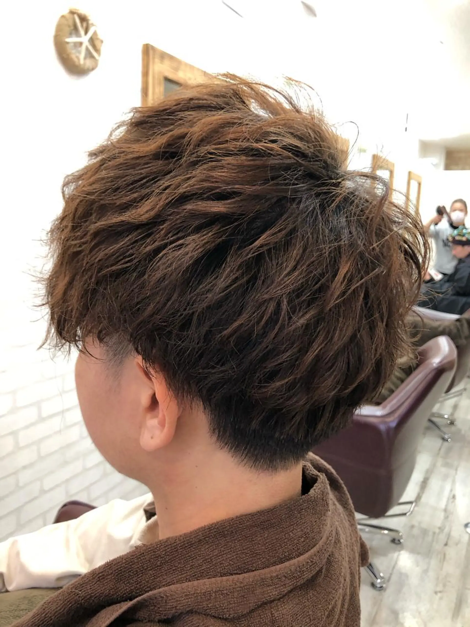 ショート 若山 敦のヘアスタイル