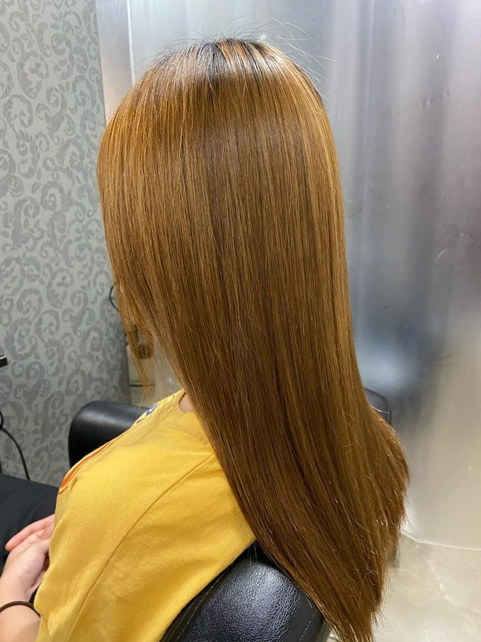 セミロング ハイライト 縮毛矯正 トリートメント 佐藤 はるとのヘアスタイル