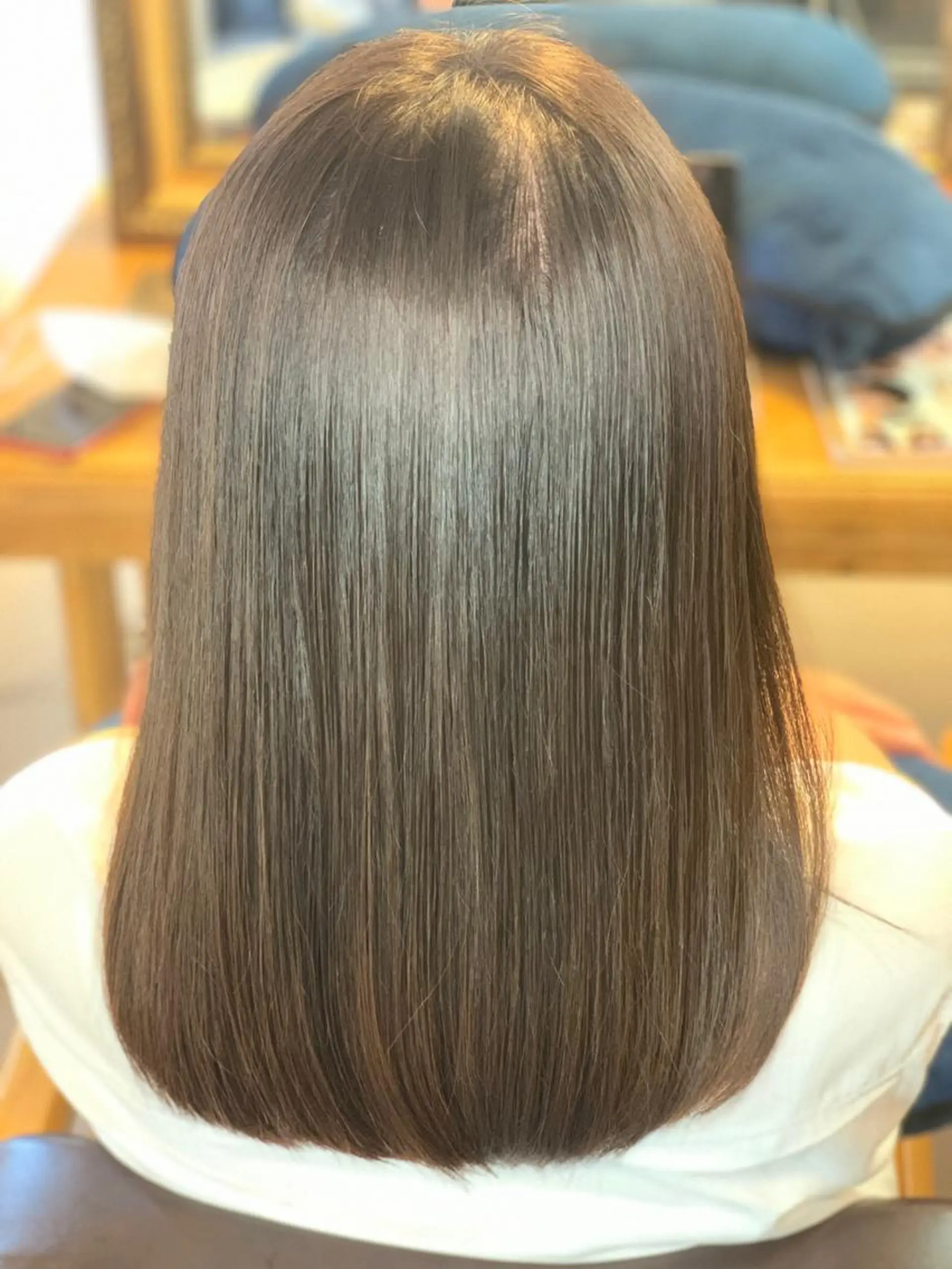 セミロング 髪質改善 トリートメント 土井 貴司のヘアスタイル