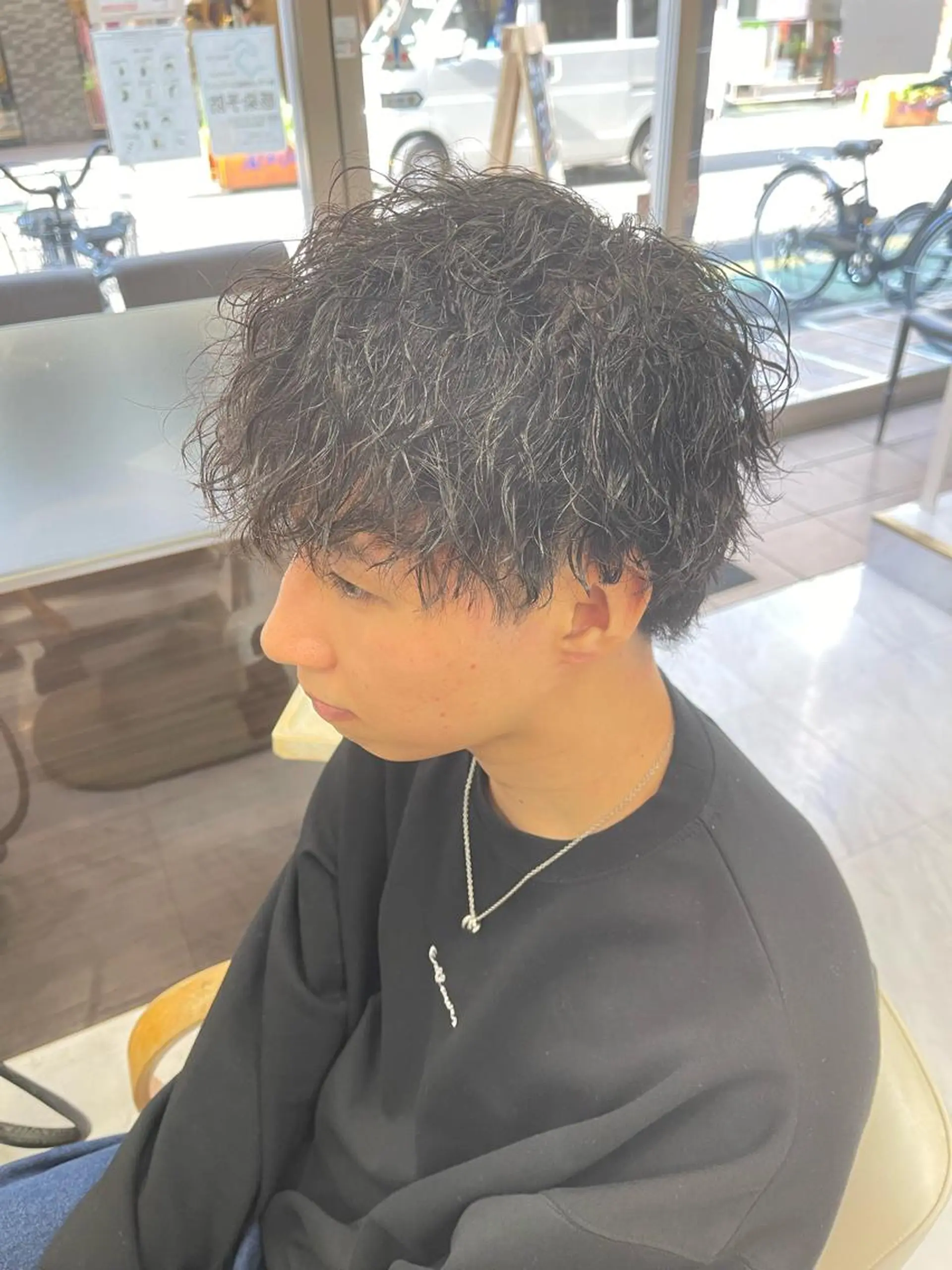 ショート パーマ メンズ メンズパーマ メンズツイストパーマ ツイストパーマ カット パーマ トリートメント 🌻メンズカット 落合諒🌻のヘアスタイル