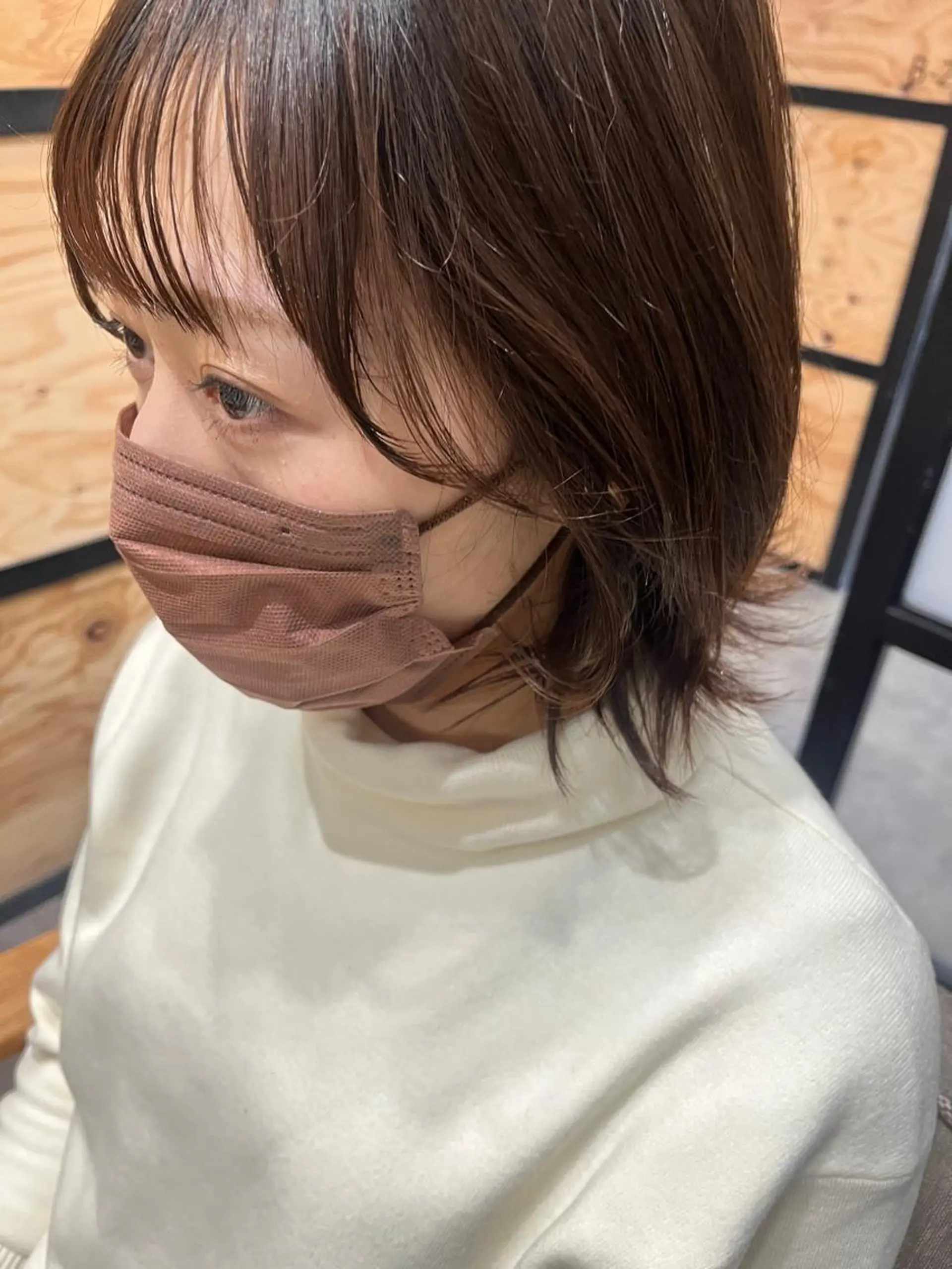 セミロング カラー パーマ ヘアアレンジ メンズ キッズ ネイル マツエク・マツパ アイブロウ メンズブリーチ メンズハイライト メンズインナーカラー メンズ韓国風 ブリーチ 久木原 ゆりのヘアスタイル