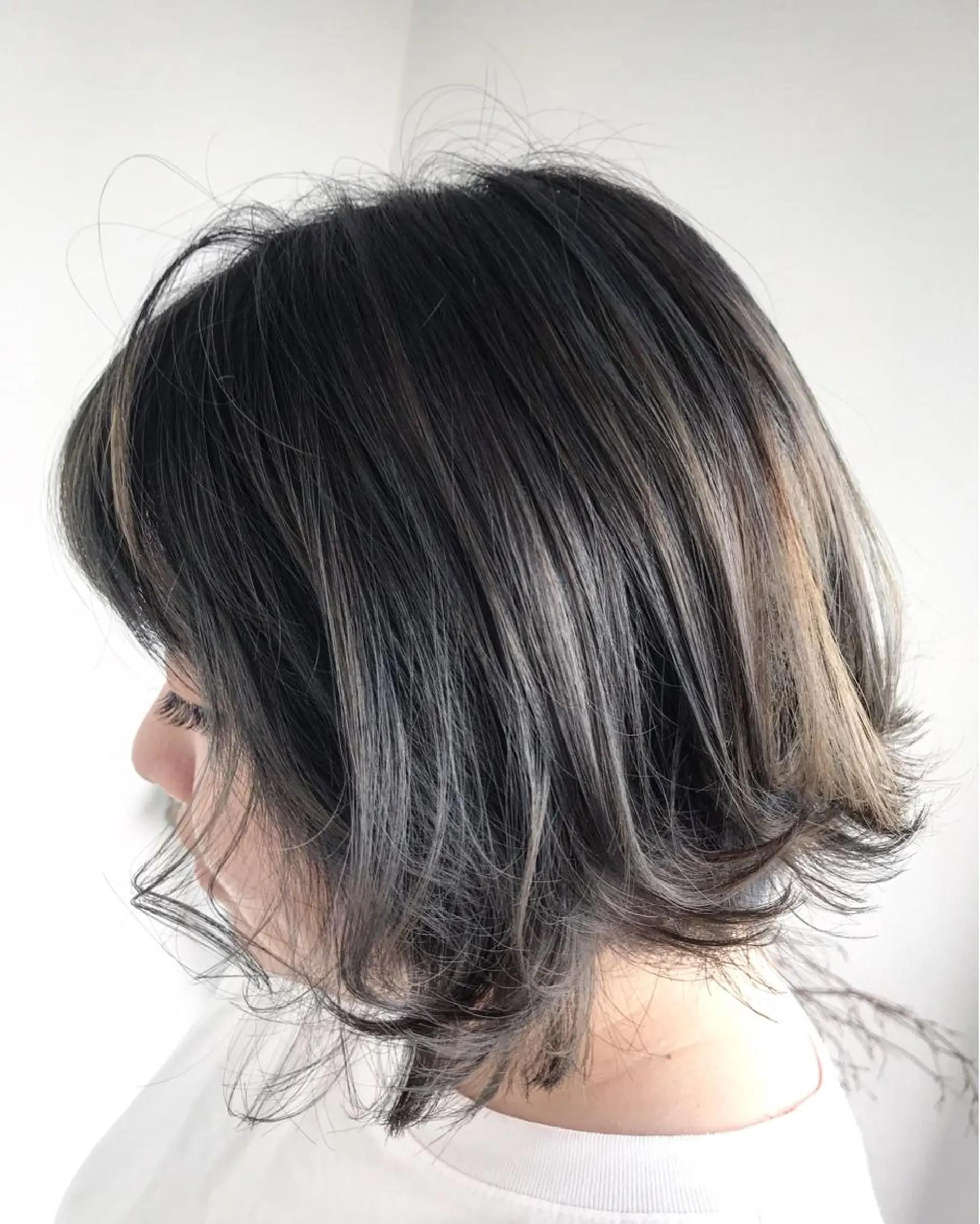 ミディアム ボブ 大嶋 宏隆のヘアスタイル