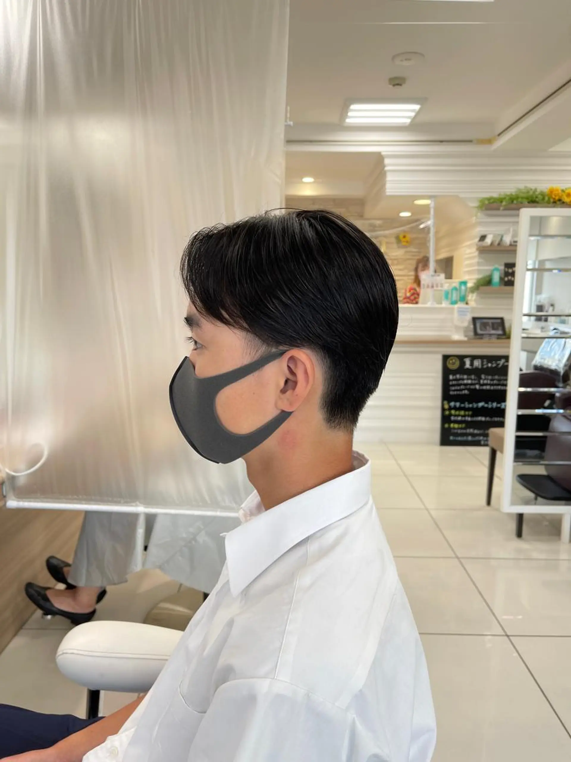 メンズ センターパート マッシュ 藤原 亜美🤍のヘアスタイル