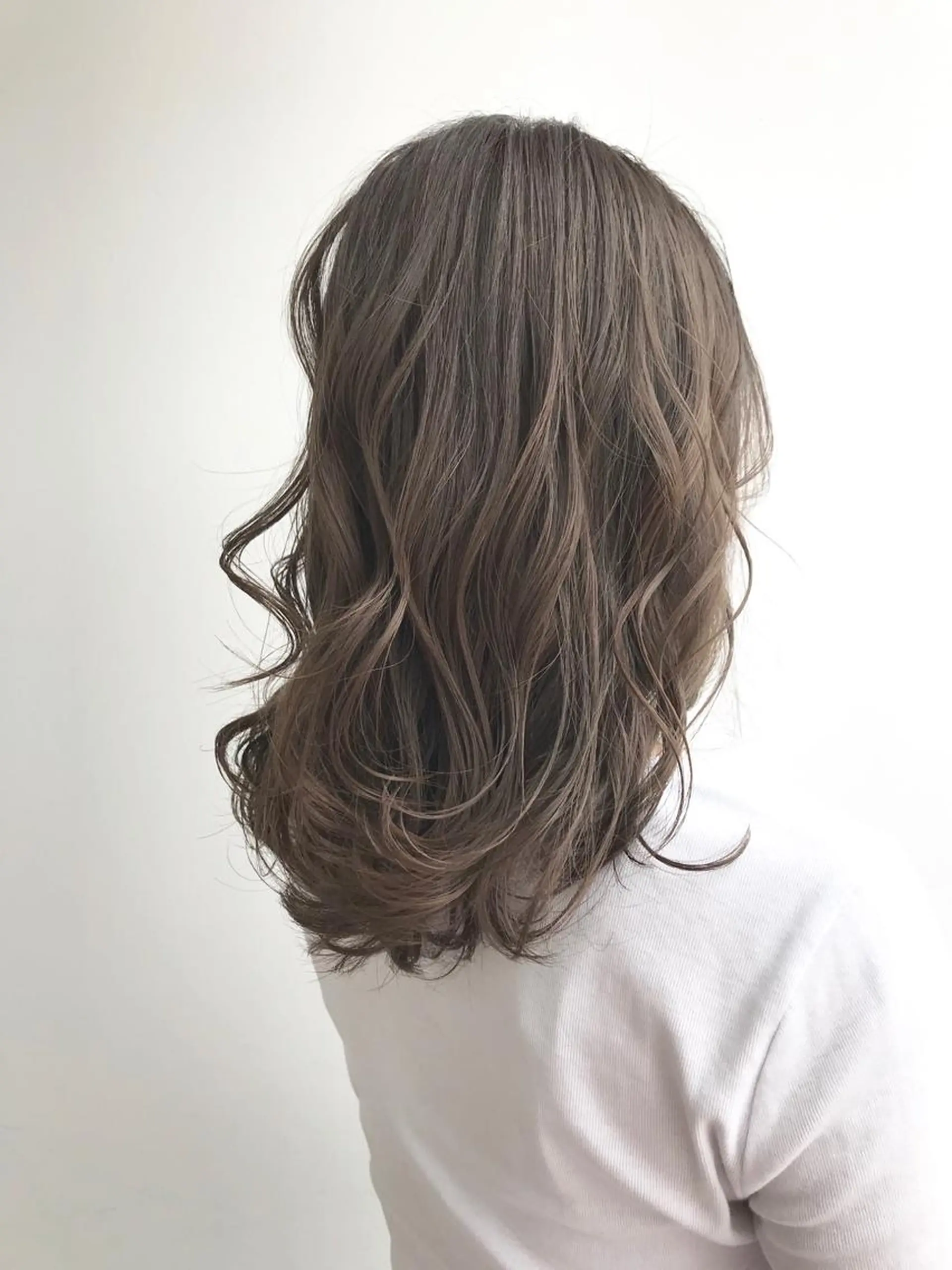 セミロング カラー ベージュカラー ボブ/ハイトーン 福生Radix 下田のヘアスタイル