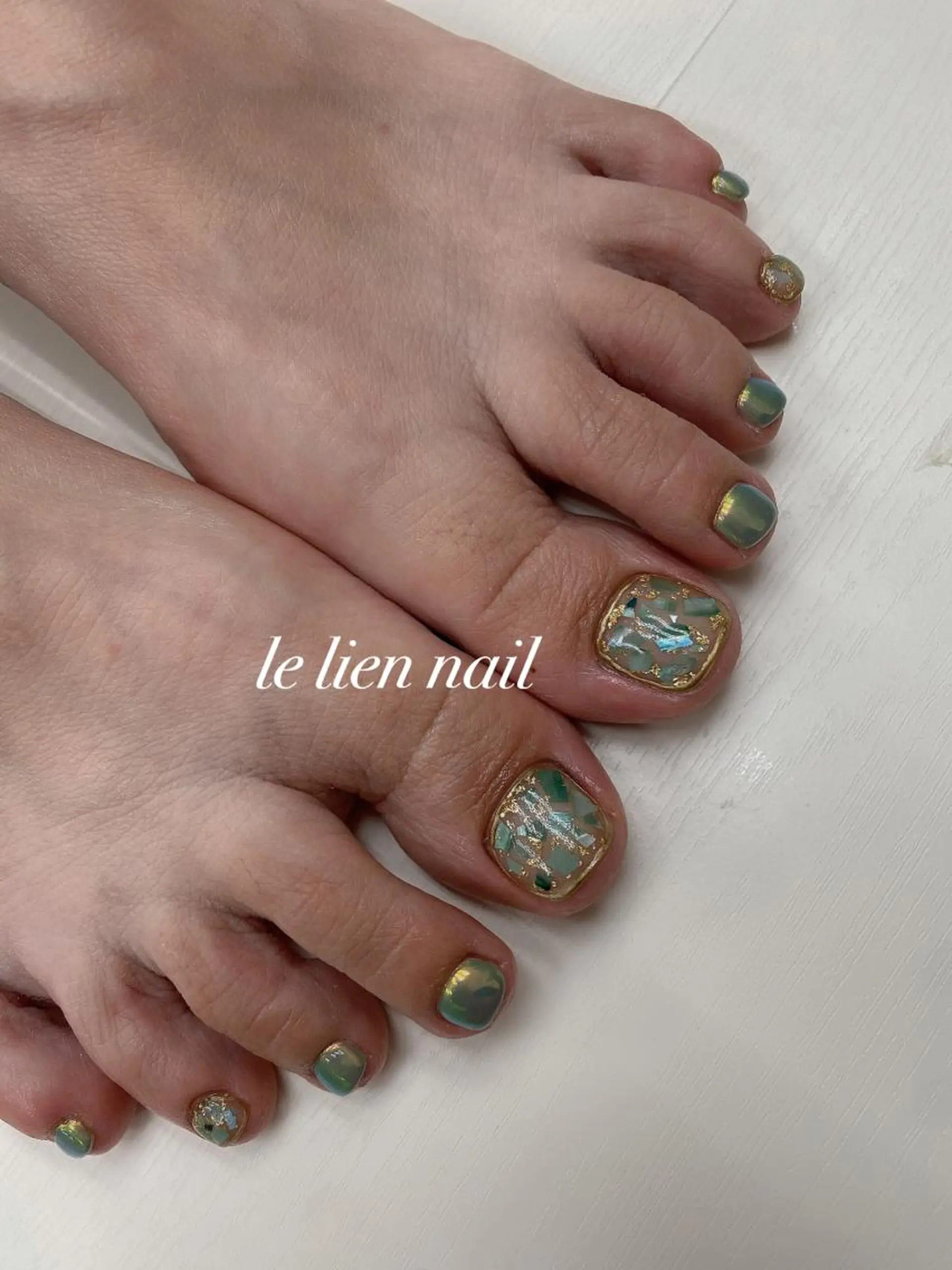 ネイル オーロラネイル フットネイル le lien nailのネイルデザイン