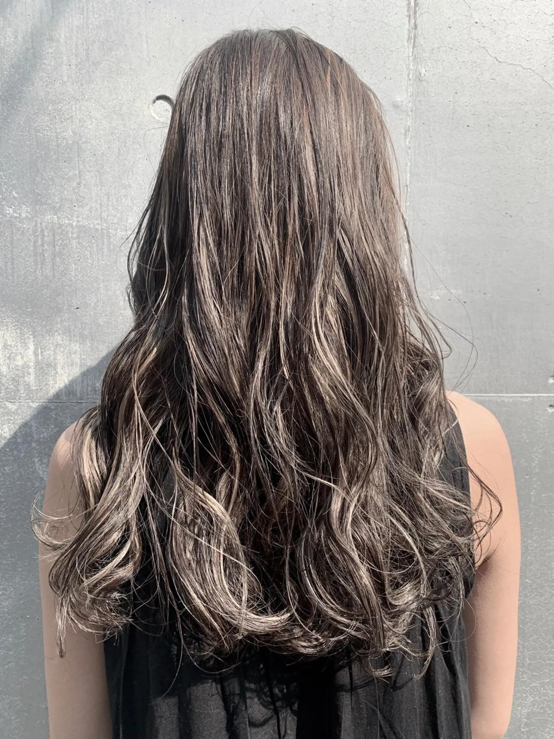 ロング カラー ヘアアレンジ ミニボブ/ブリーチ 🌈MISATOのヘアスタイル