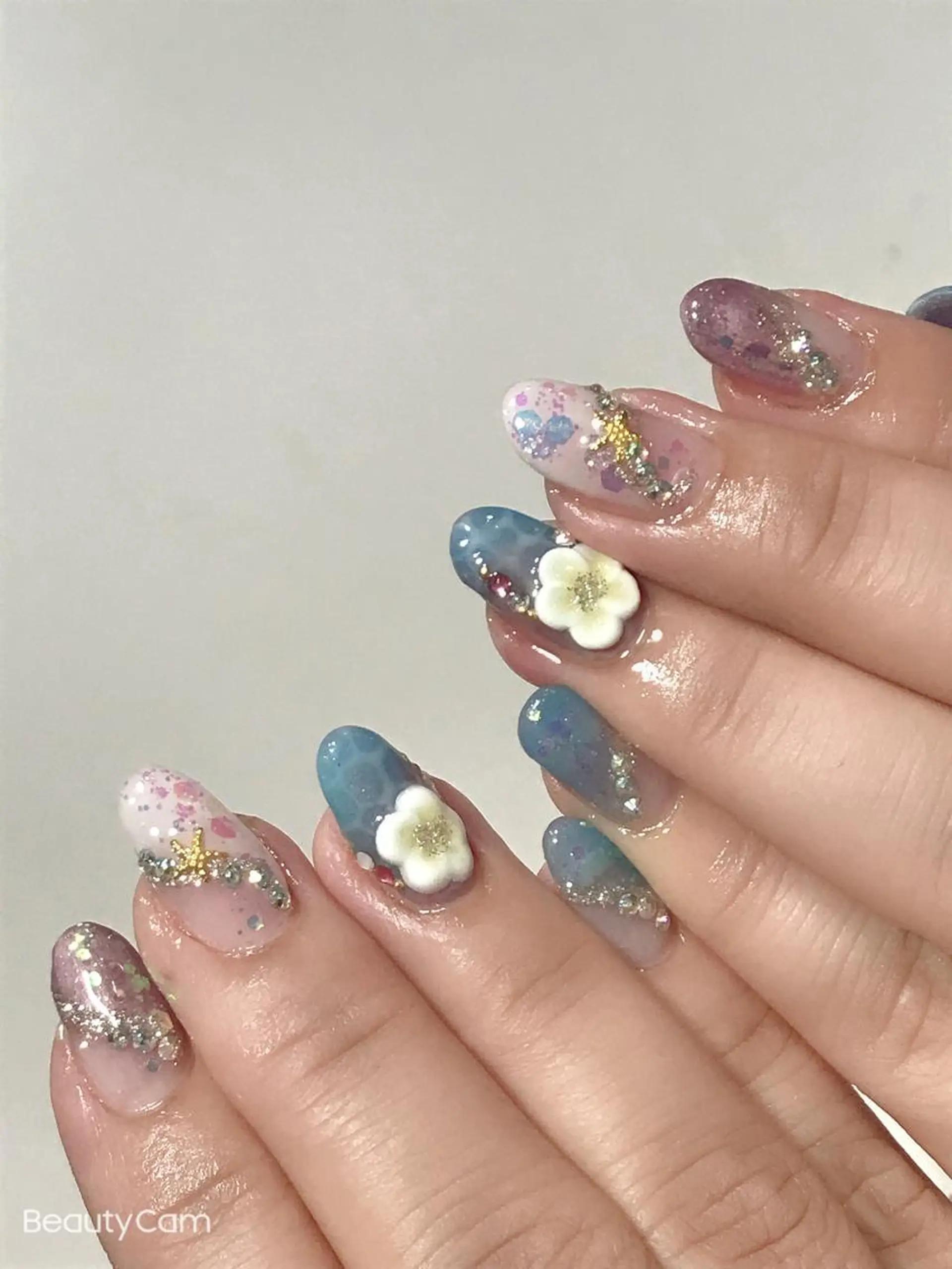 ネイル うるま市サロン Yuko Izawaのネイルデザイン