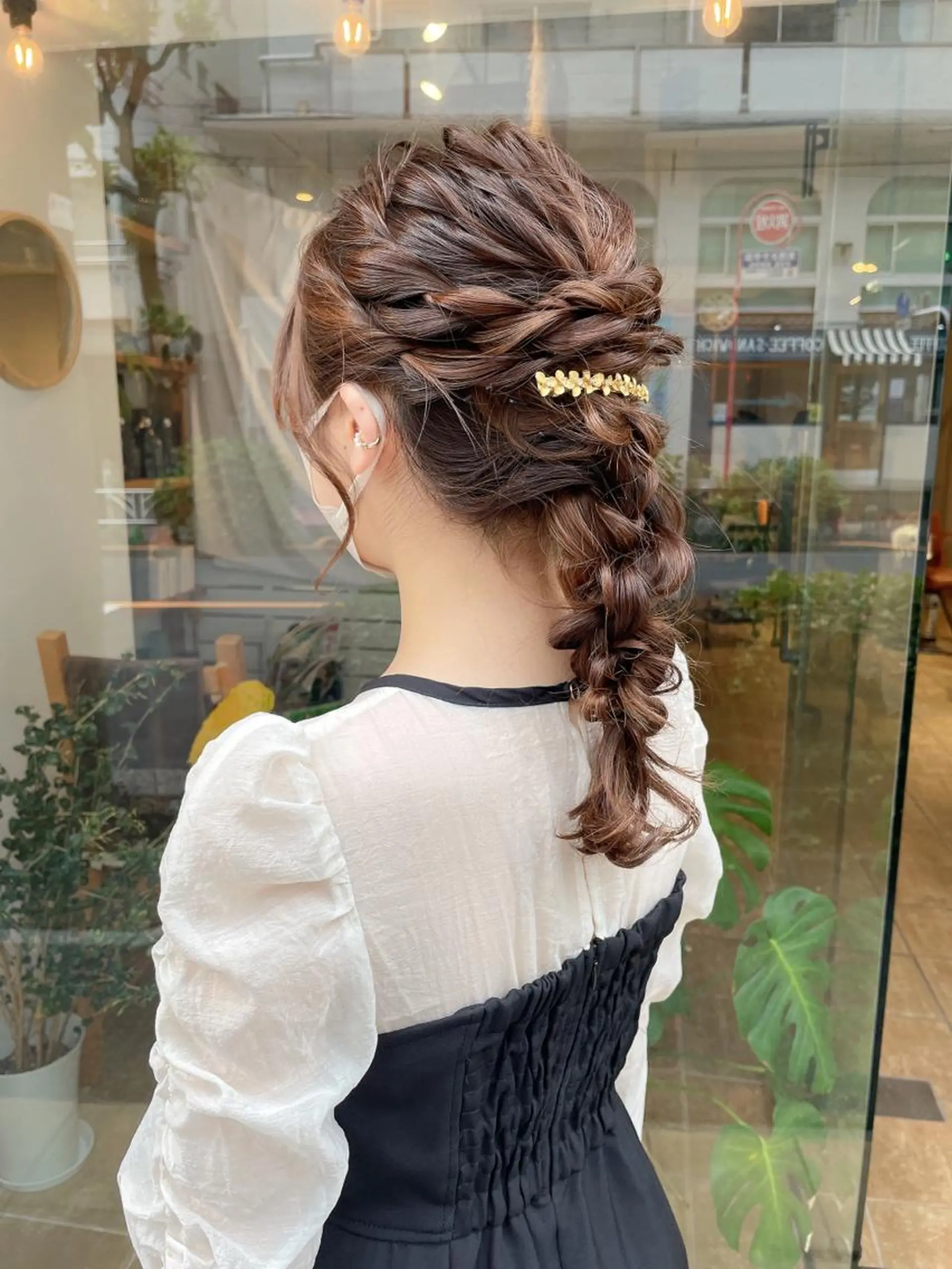 セミロング ヘアアレンジ ヘアセット ヘアアレンジ にいた　かづしげのヘアスタイル