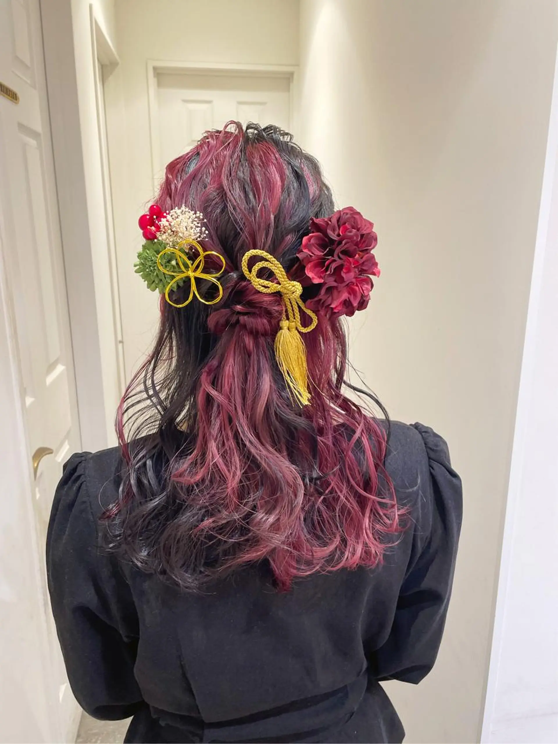 セミロング ヘアアレンジ ハーフアップ エクステ/ハイトーン 🐏☁️miminaのヘアスタイル