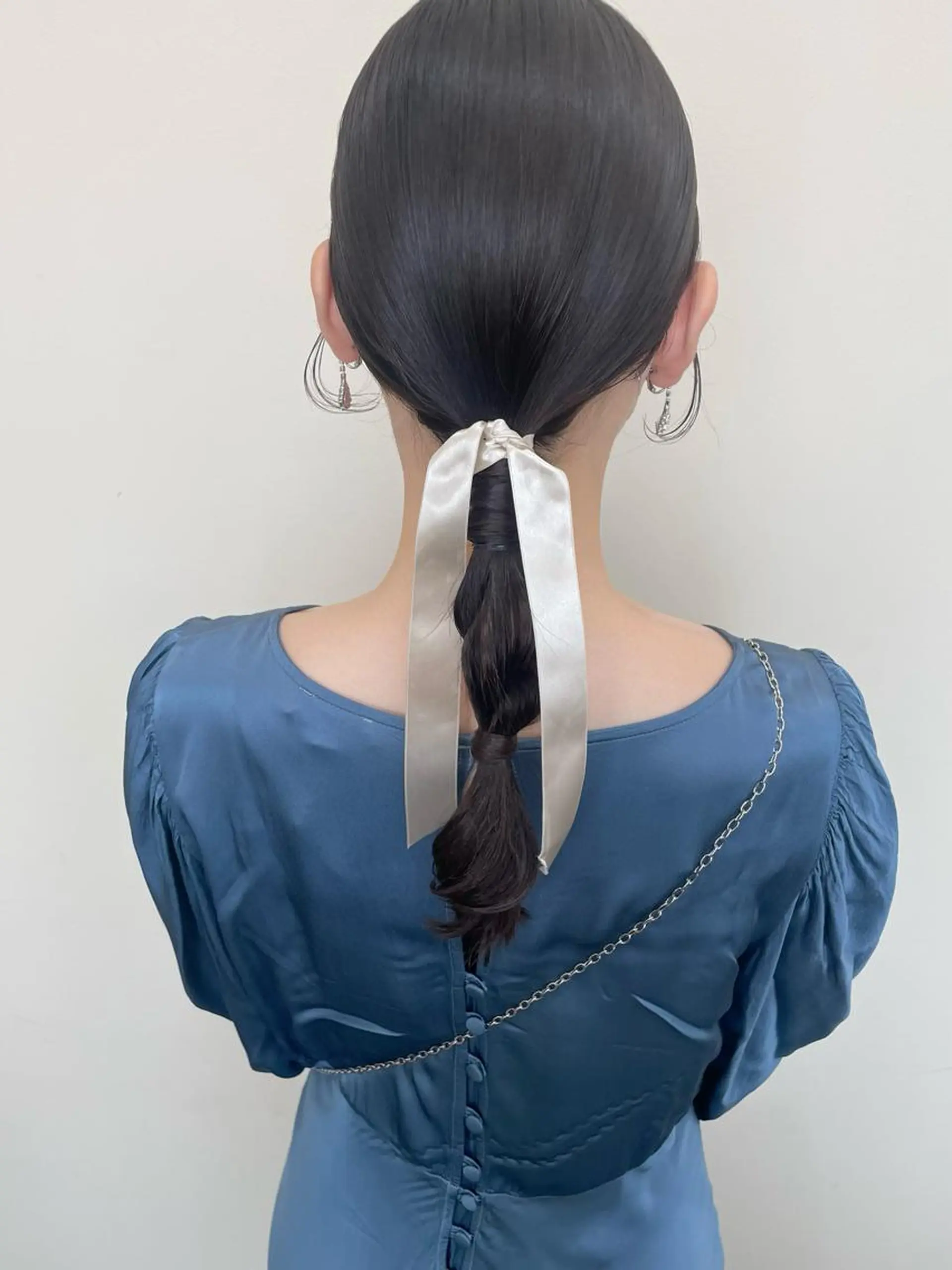 セミロング ヘアアレンジ ヘアメイク new meのヘアスタイル