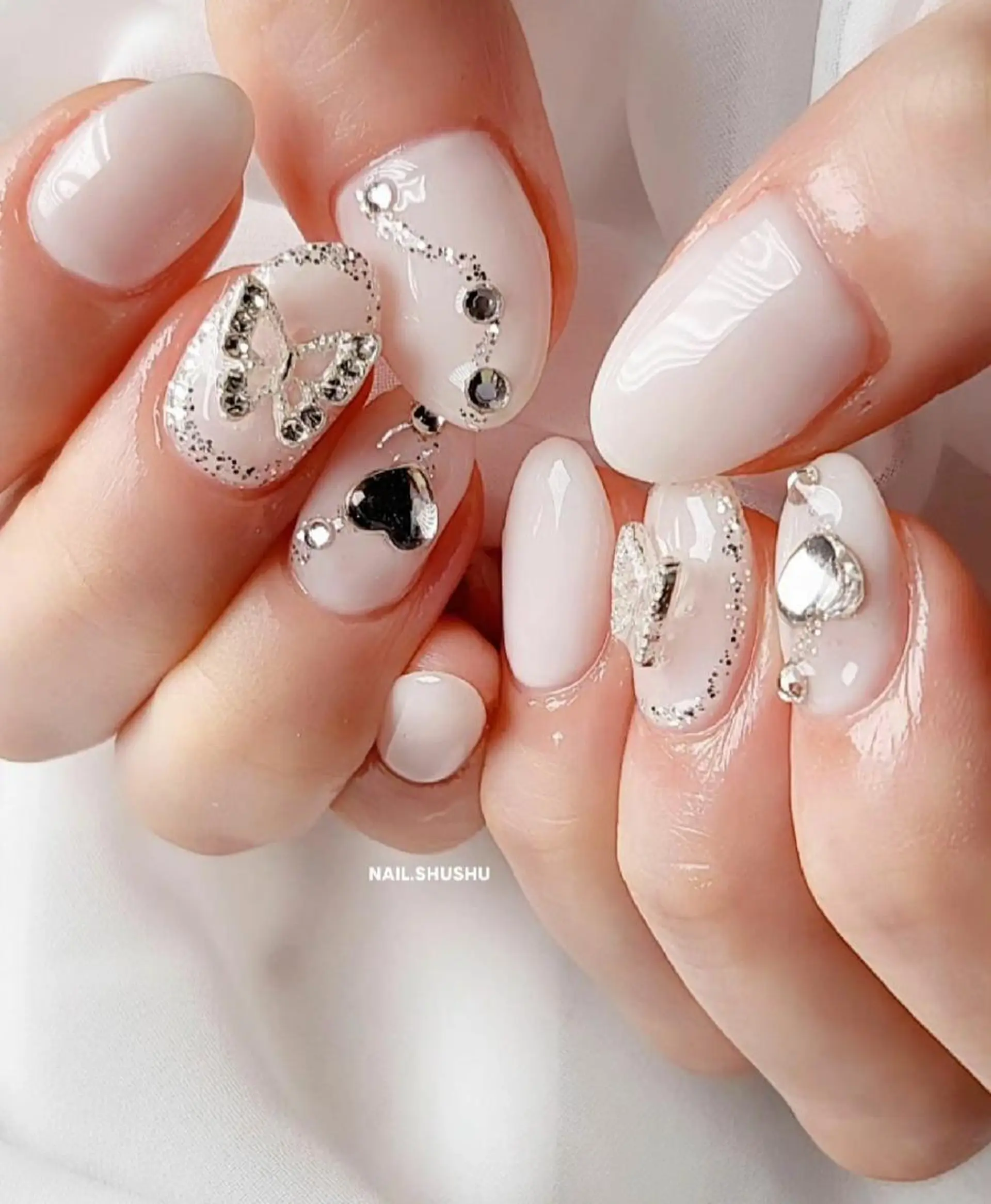 ネイル 持ち込み ニュアンスネイル ワンカラーネイル シンプルネイル 夏ネイル 3dパーツ/流行り 👧shushu❤️のネイルデザイン