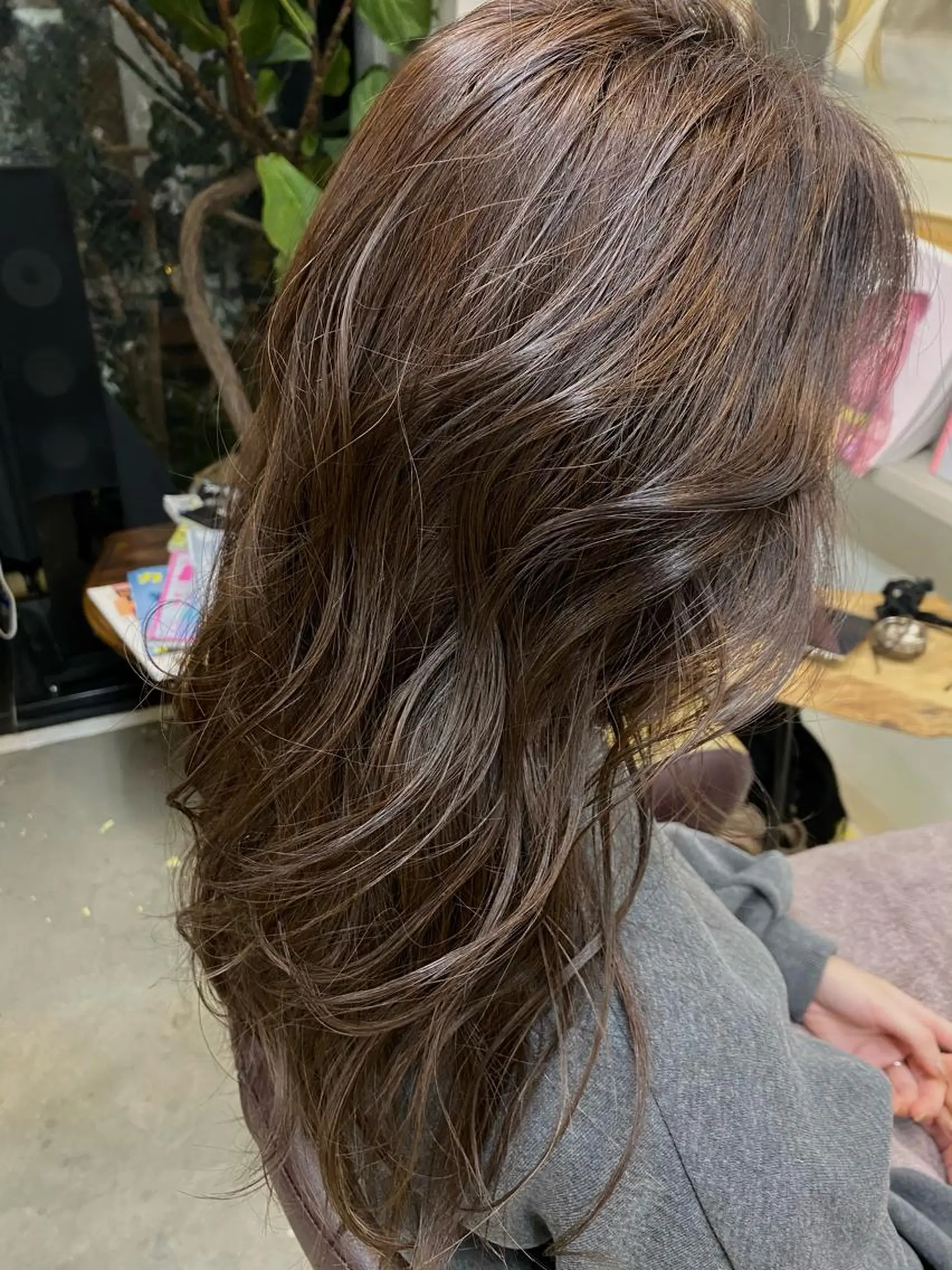 ロング カラー Moca 〰️のヘアスタイル