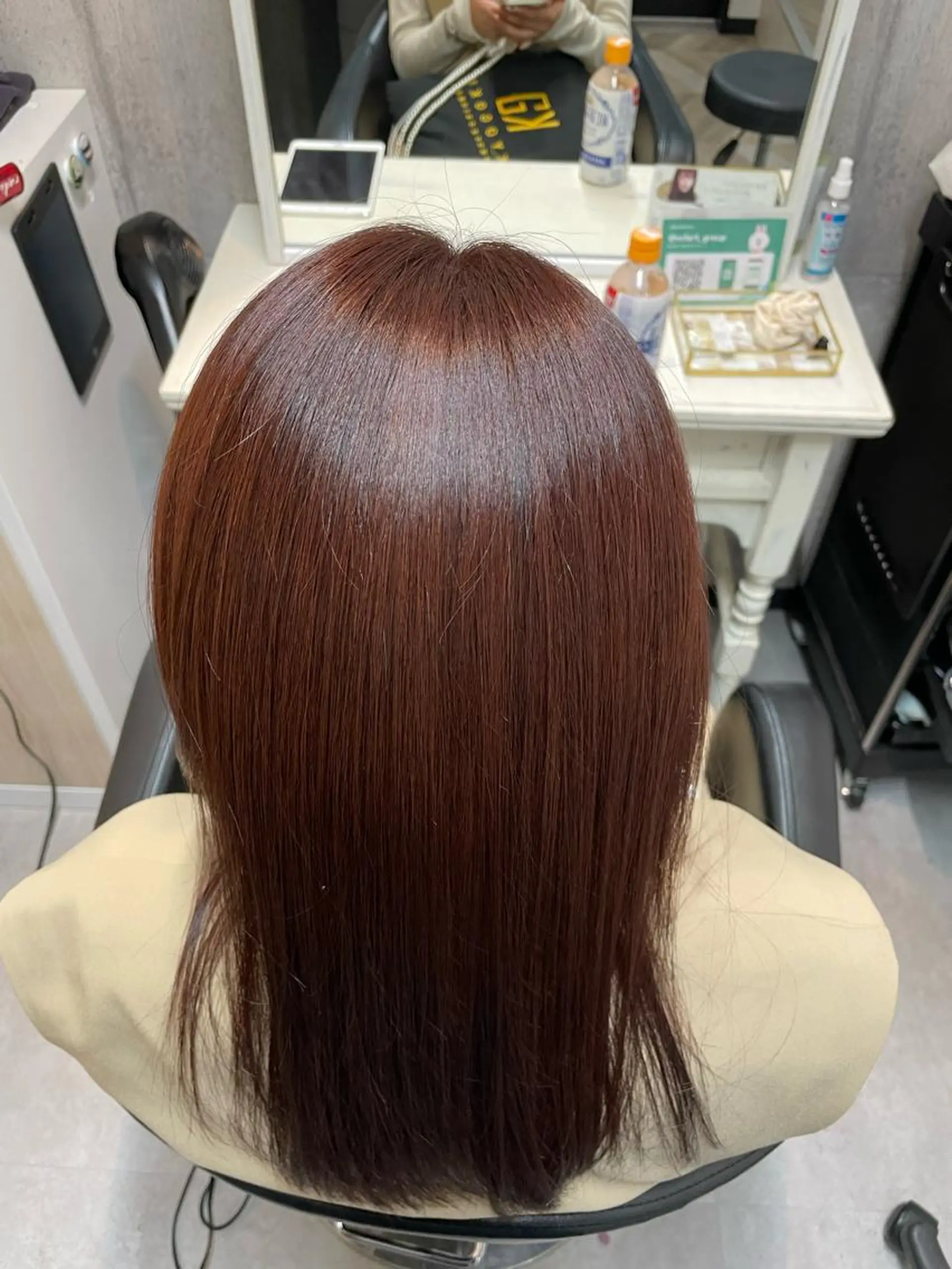 ミディアム カット ヘアカラー 縮毛矯正 トリートメント 断られる髪に答えを ♣️井上秀樹♠️のヘアスタイル