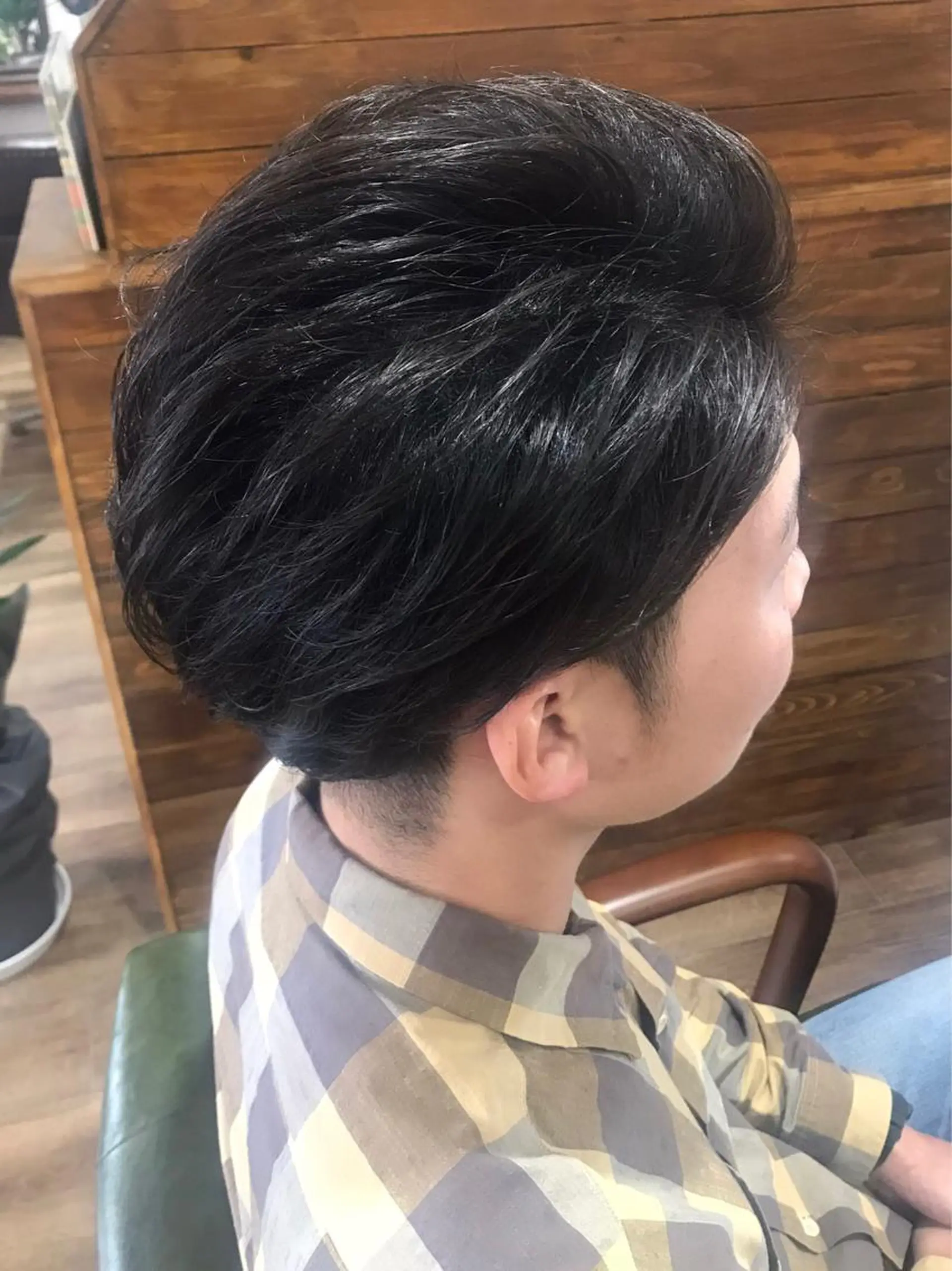 ショート パーマ メンズ オールバック メンズパーマ 七三 カット パーマ トリートメント Rug Relief 吉田のヘアスタイル