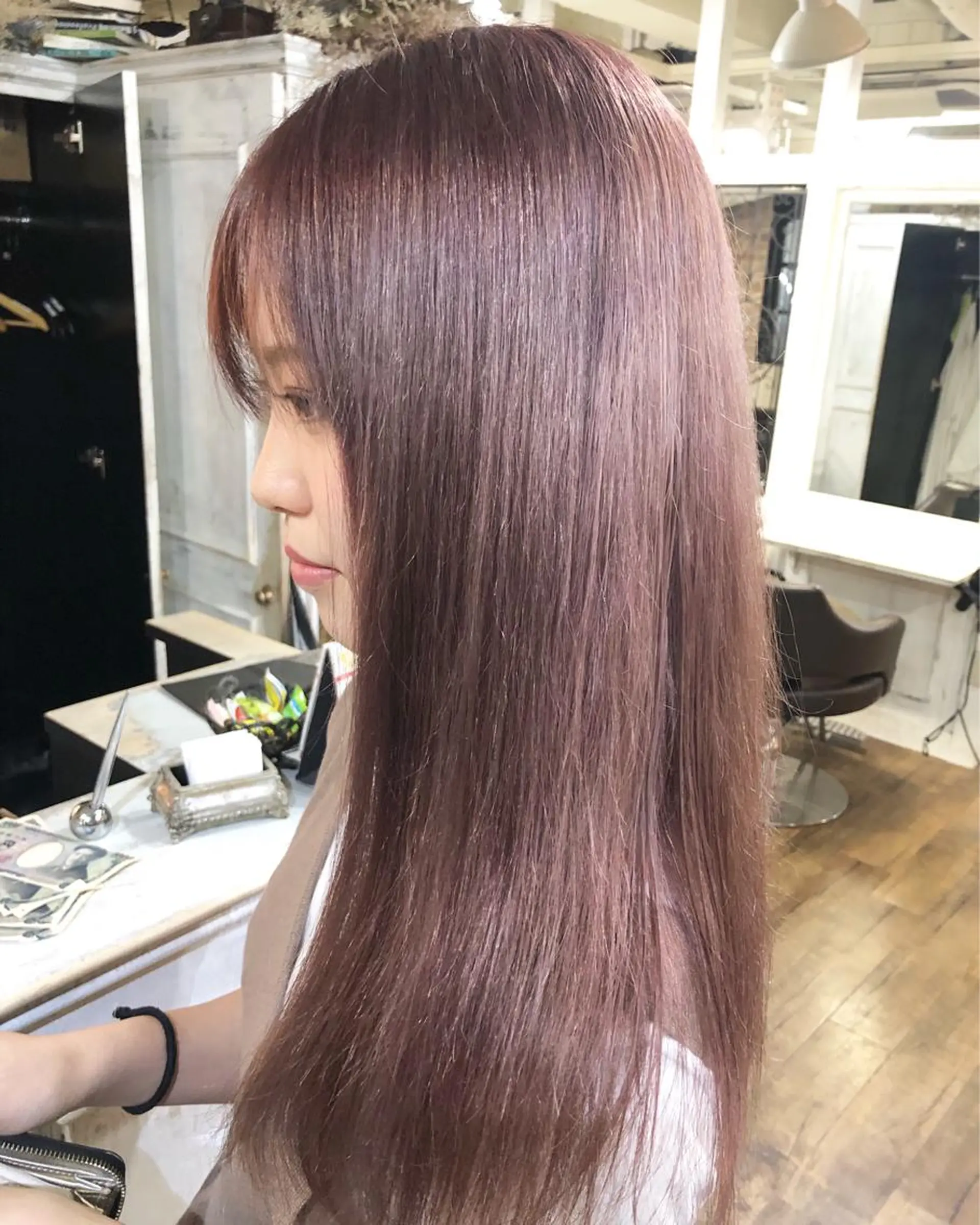 ミディアム カラー ヘアアレンジ ヘアカラー トリートメント 遠藤 拓馬のヘアスタイル