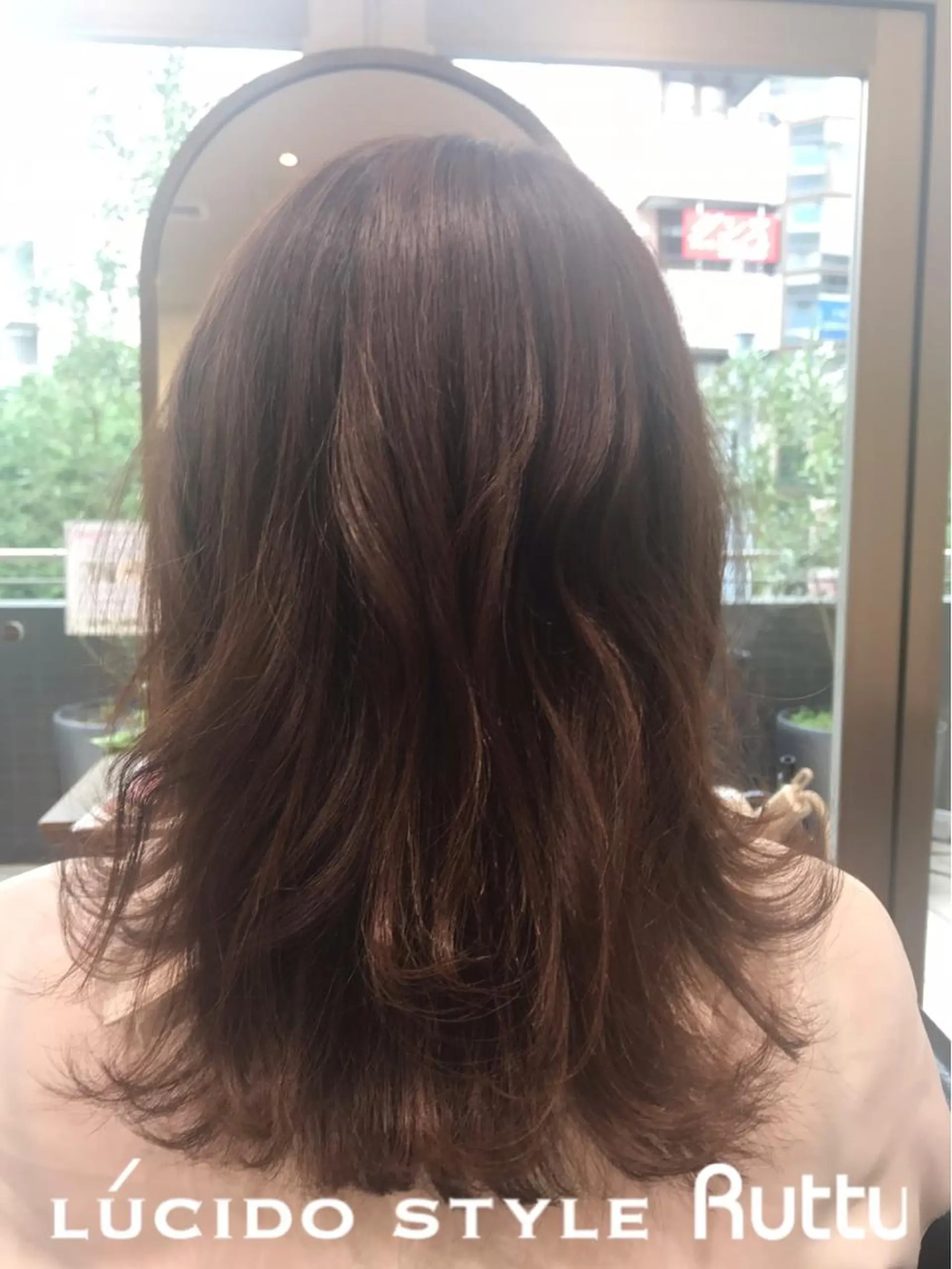 ミディアム カラー アザマ　ヤスカツ _rosso 川口のヘアスタイル