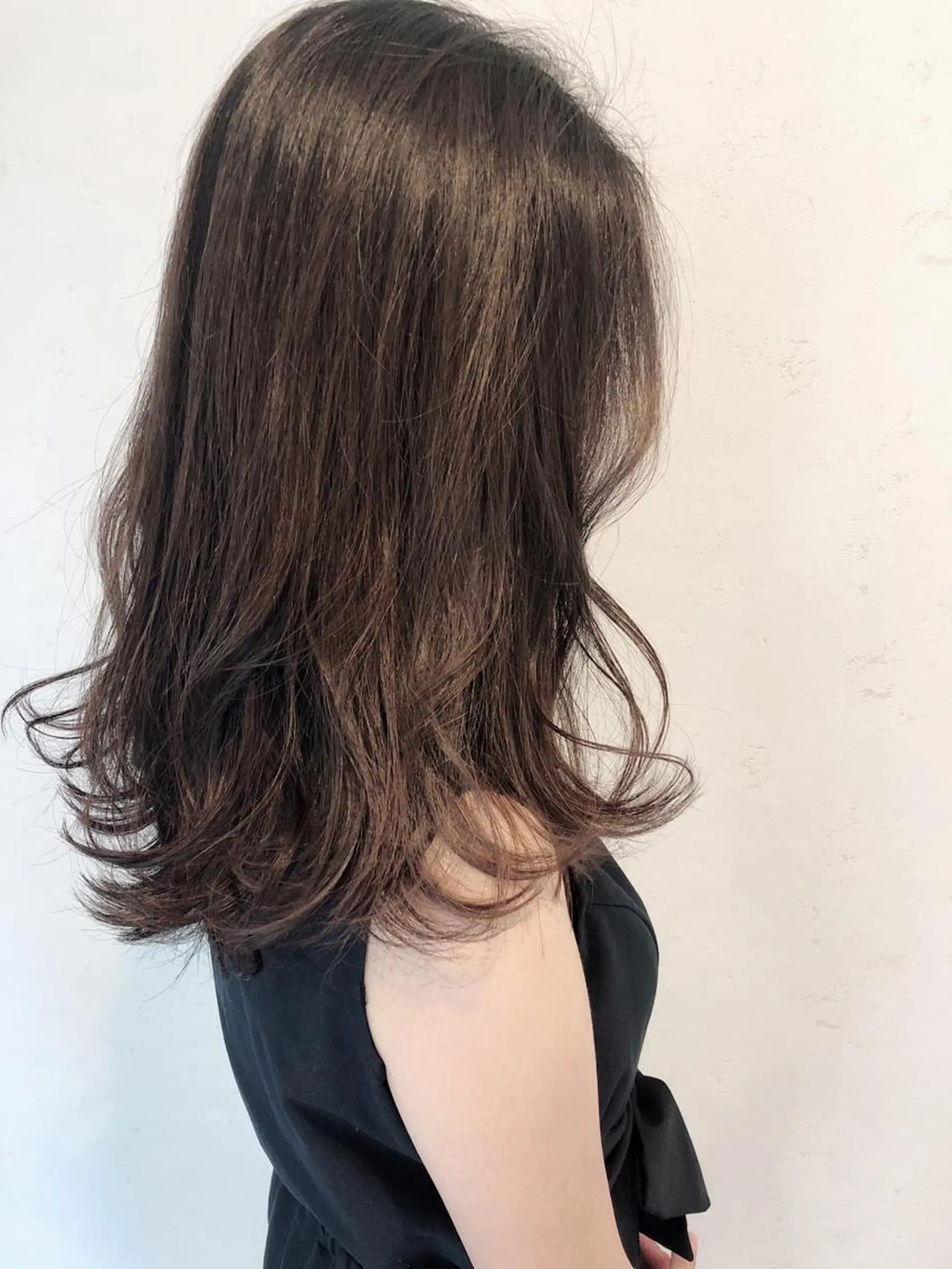 セミロング 伊藤 さやかのヘアスタイル