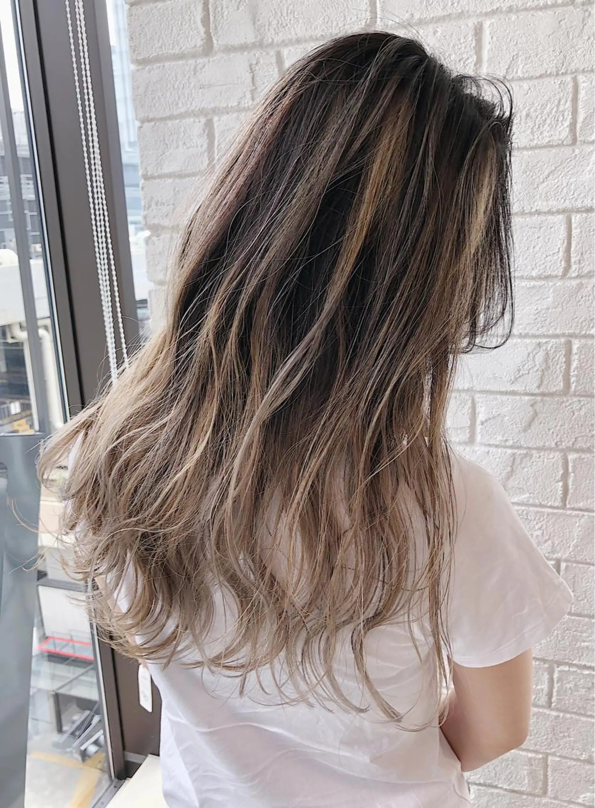 セミロング カラー バレイヤージュ 外国人風カラー レイヤーカット ノンダメージ髪質改善 カラー💎/KURAのヘアスタイル