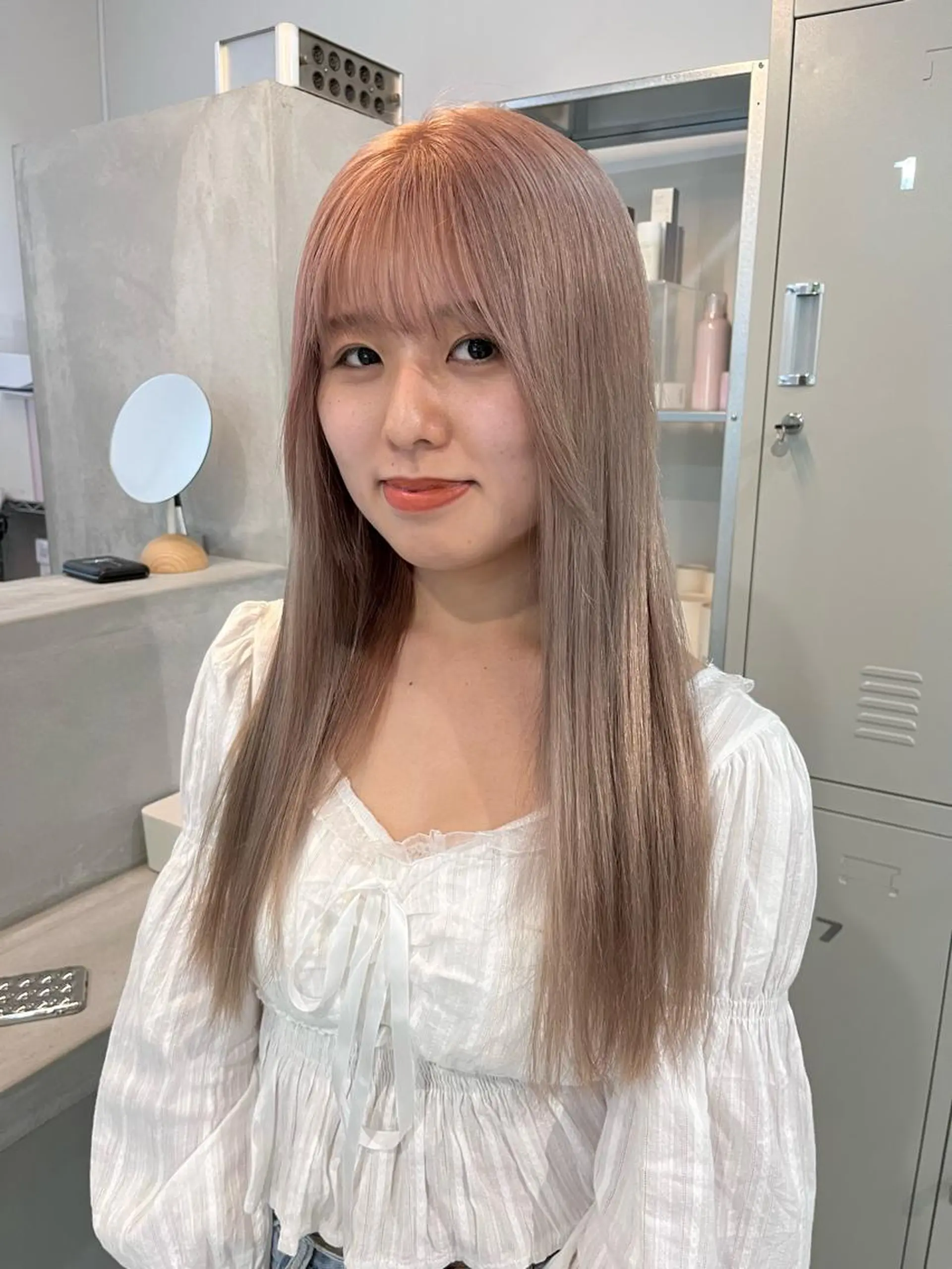 ロング ヘアカラー トリートメント ブリーチなしカラー ダブルカラーエクステのヘアスタイル